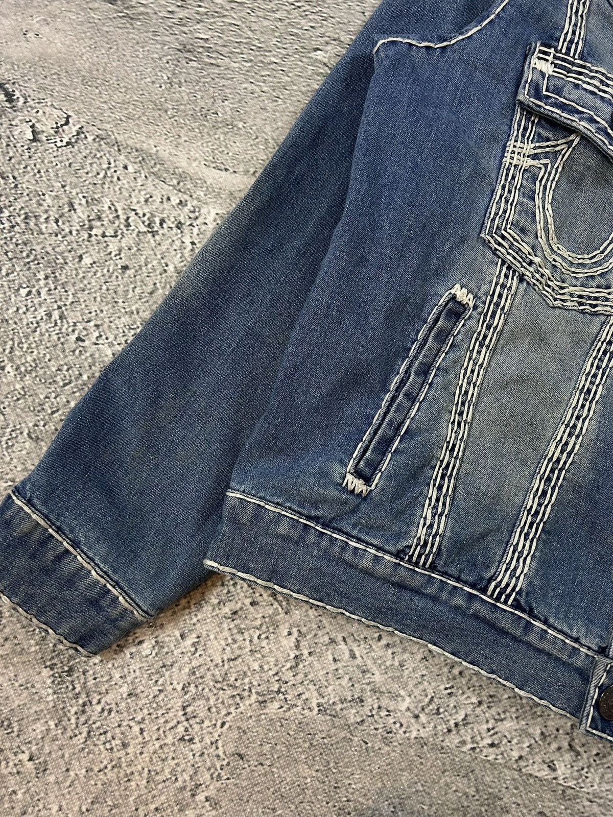 True Religion True Religion denim jacket trucker washed White stitching Size US M / EU 48-50 / 2 - 5 Thumbnail