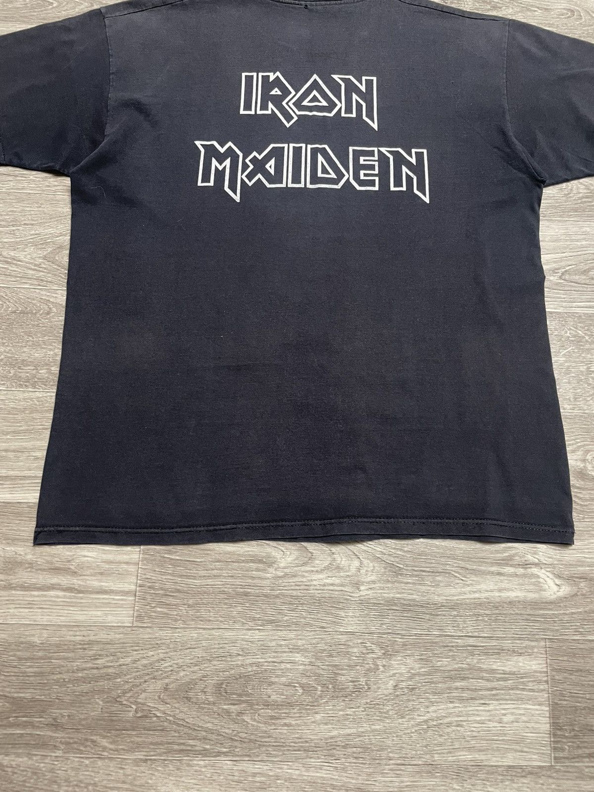 Iron Maiden Vintage Iron Maiden The Final Frontier Rock Band T-Shirt Size US L / EU 52-54 / 3 - 17 Thumbnail