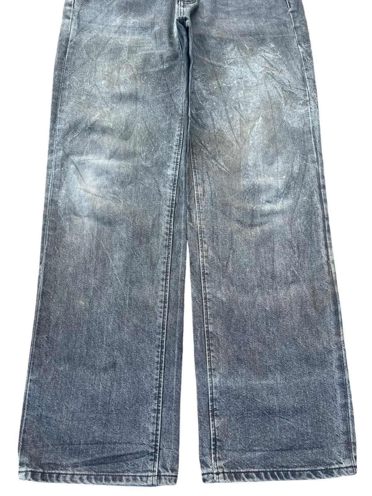 Japanese Brand Vintage Spliced Dirty Mud Washed High Rise Loose Fit Jeans Size US 29 - 5 Thumbnail