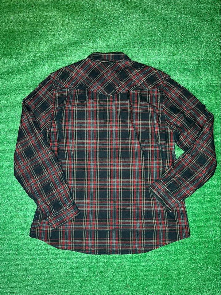 Guess Guess Button Up Shirt Size XXL Size US XXL / EU 58 / 5 - 4 Thumbnail