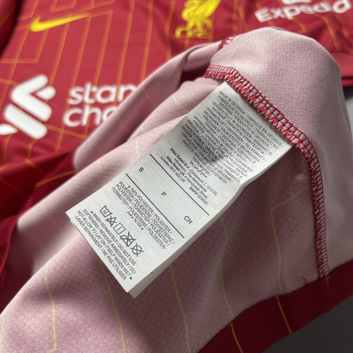 Nike LIVERPOOL NIKE 2024/2025 SOCCER HOME JERSEY #9 DARWIN NUNEZ Size US S / EU 44-46 / 1 - 12 Thumbnail