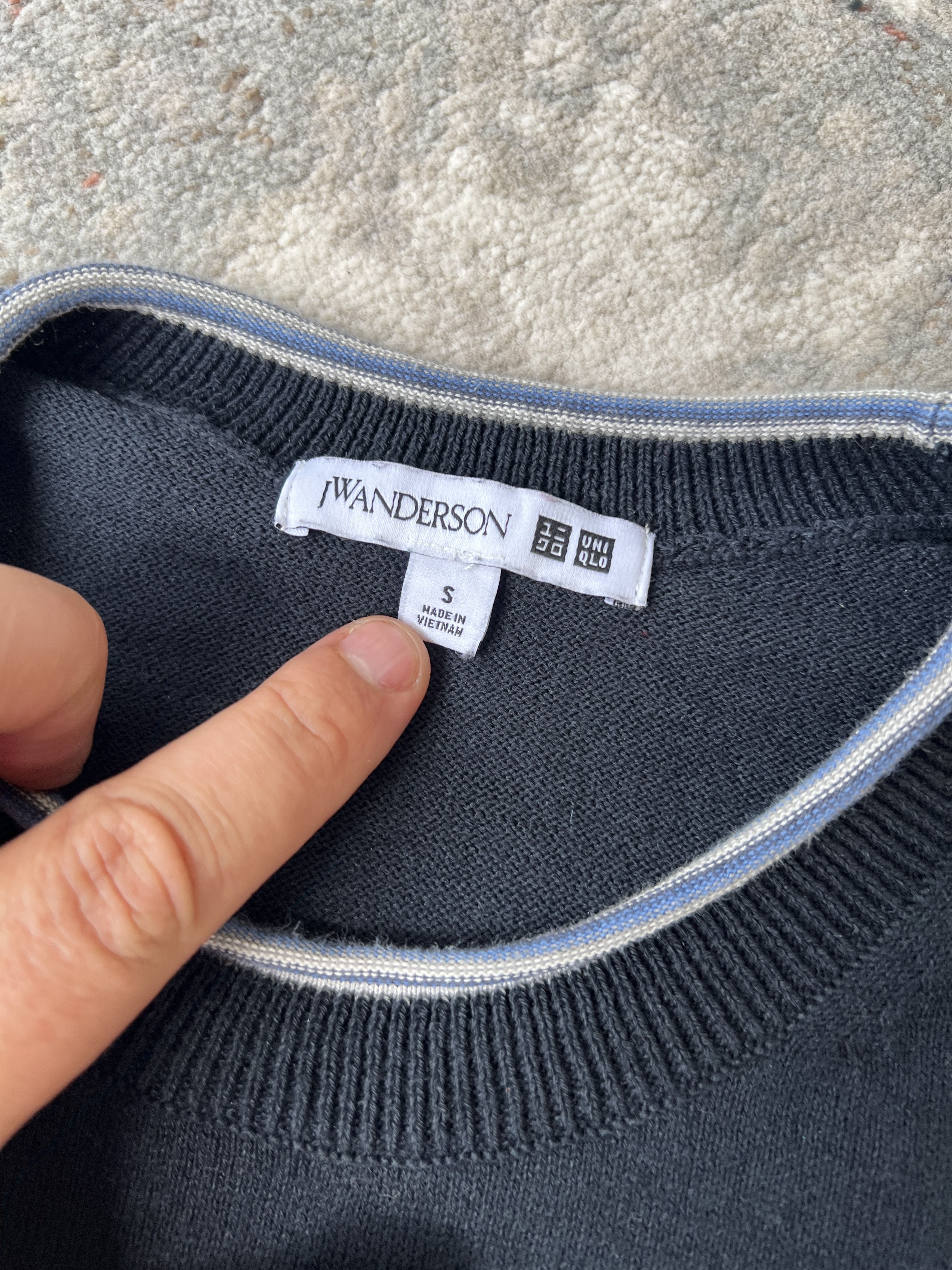 JW Anderson × Uniqlo JW Anderson x Uniqlo Tee Size US S / EU 44-46 / 1 - 2 Thumbnail
