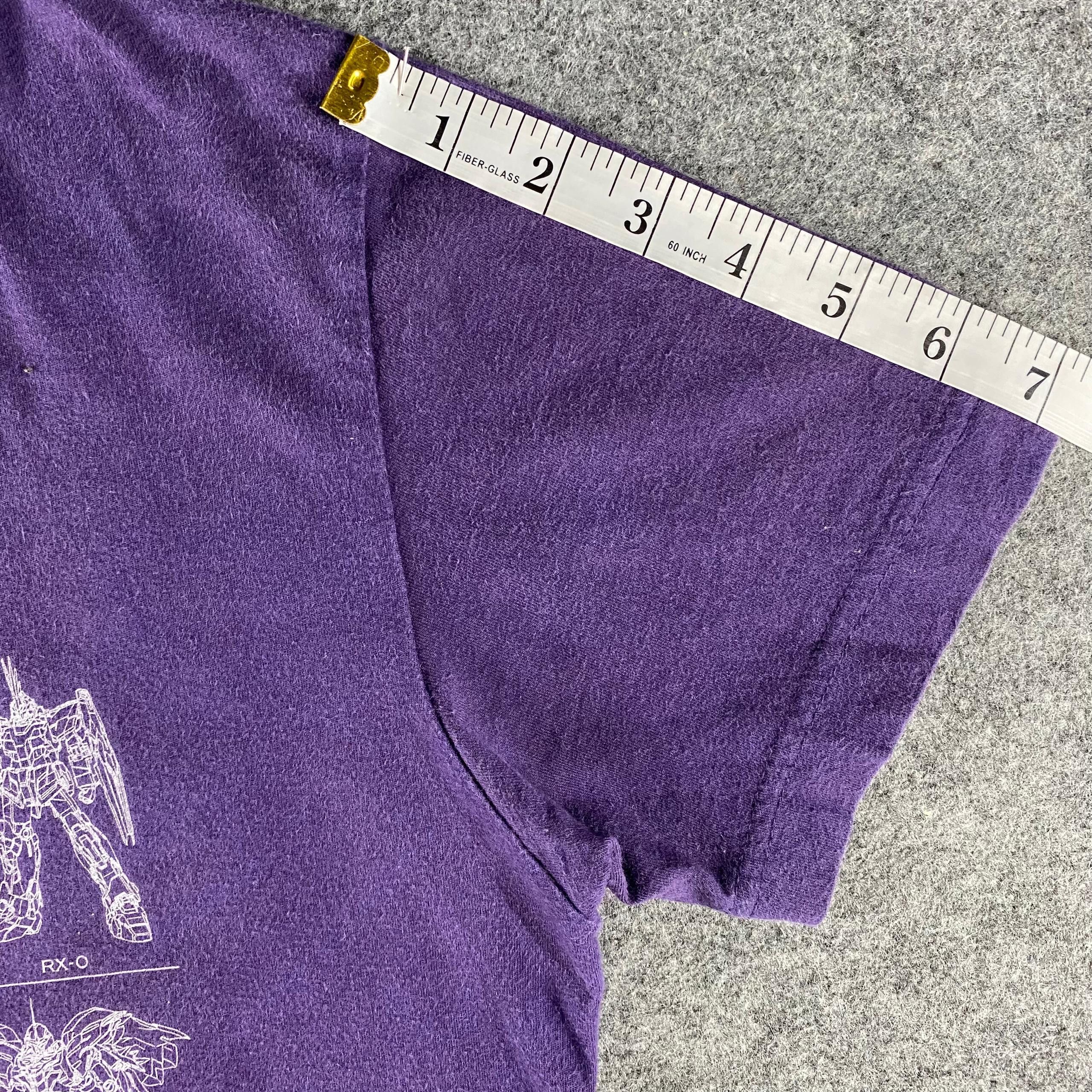 Anime Gundam by Uniqlo Anime Tshirt Size US S / EU 44-46 / 1 - 6 Thumbnail
