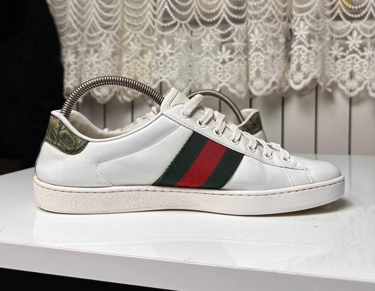 Gucci Rare Gucci Ace Classic White Leather Low Top Sneakers Stripe Size US 8 / EU 41 - 8 Thumbnail