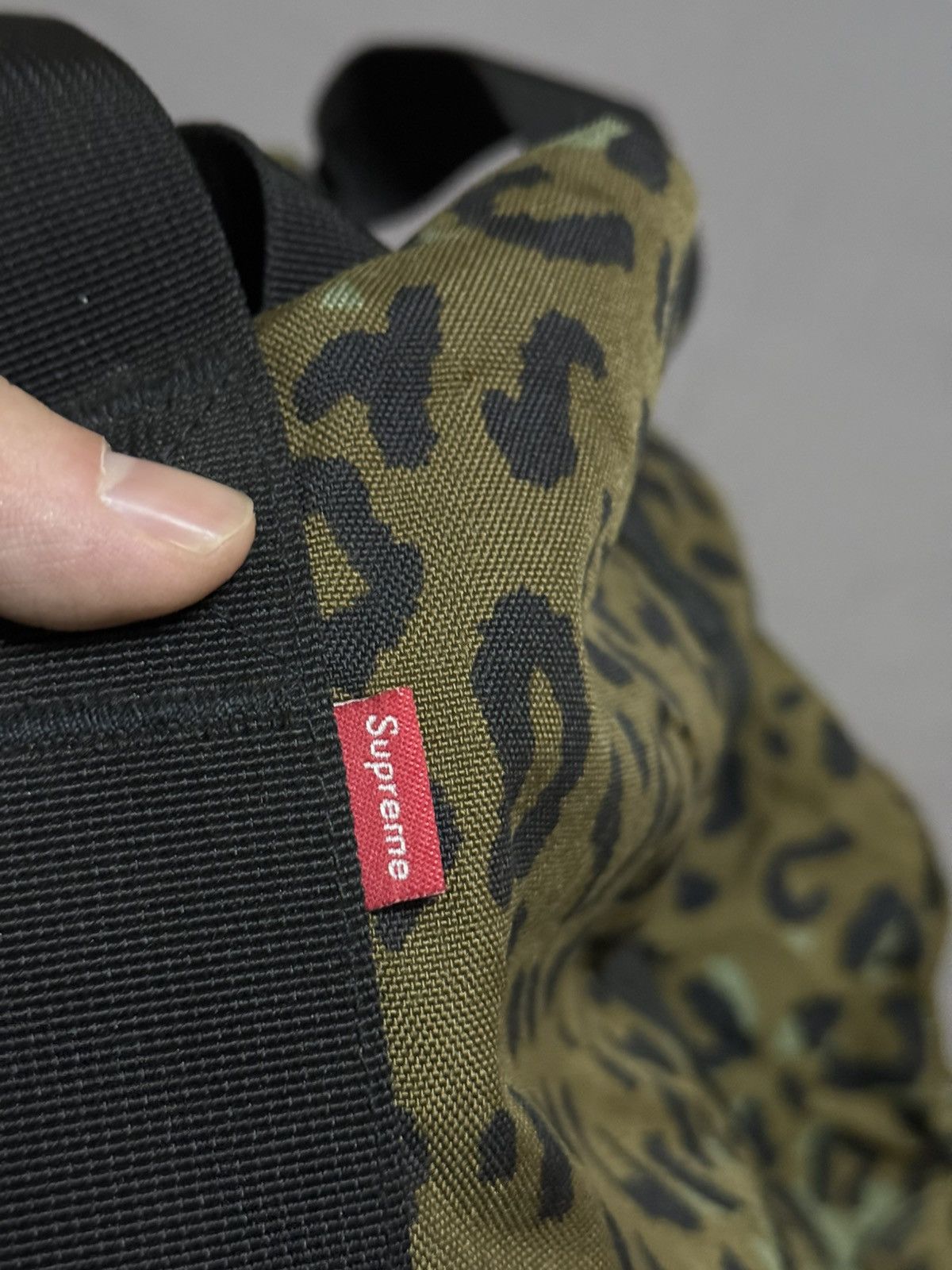 Supreme Supreme guide28 leopard duffle bag ss10 Size ONE SIZE - 3 Thumbnail