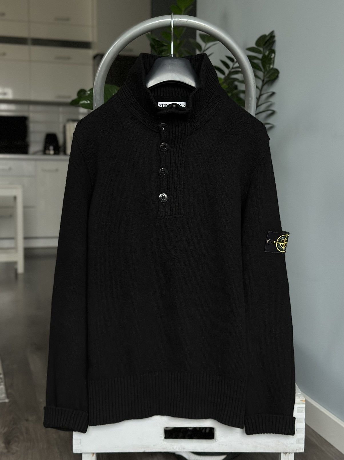 Stone Island Stone Island Black Half Lambswool Jumper Size US XL / EU 56 / 4 - 1 Thumbnail