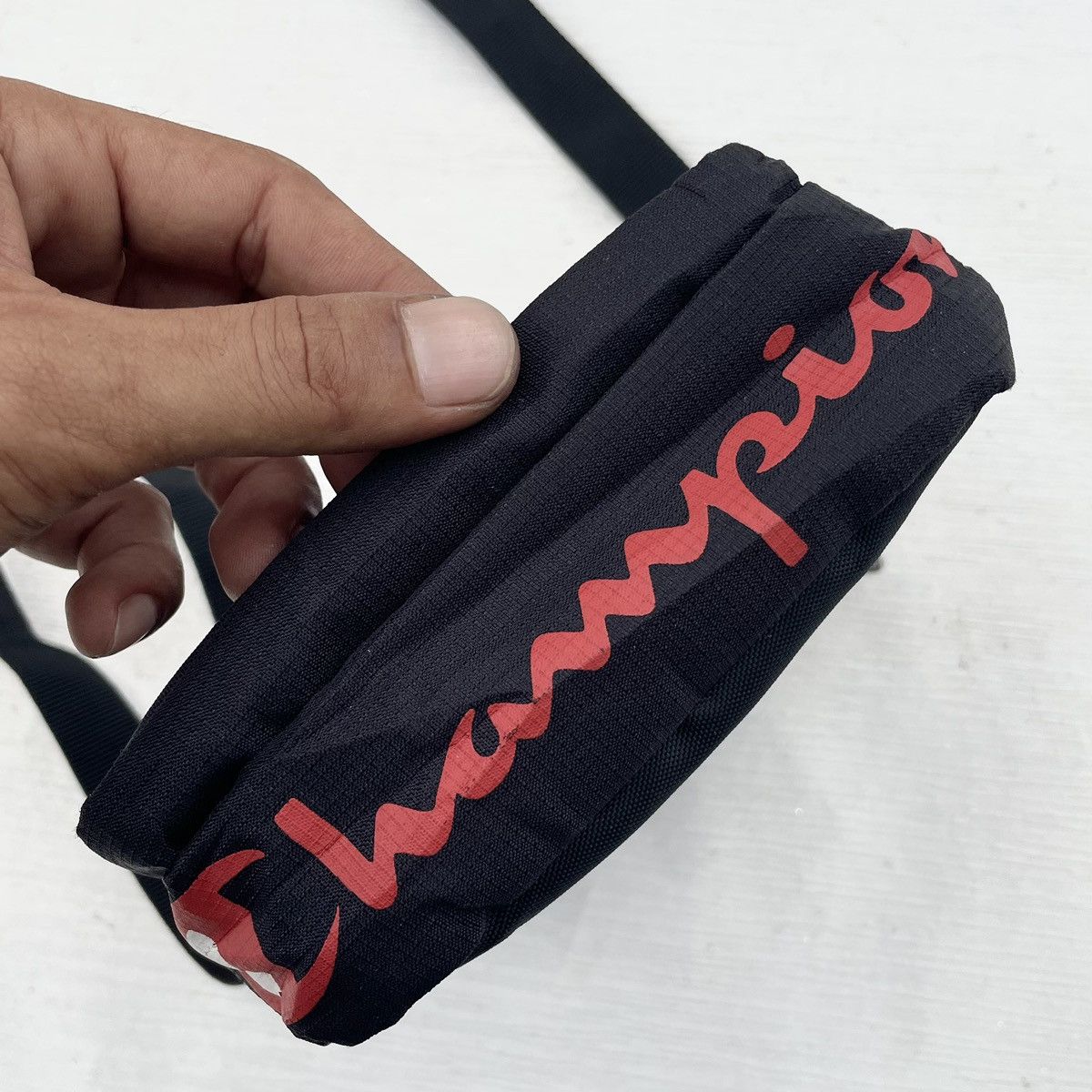 Champion STREET STYLE CHAMPION CROSSBODY Size ONE SIZE - 11 Thumbnail