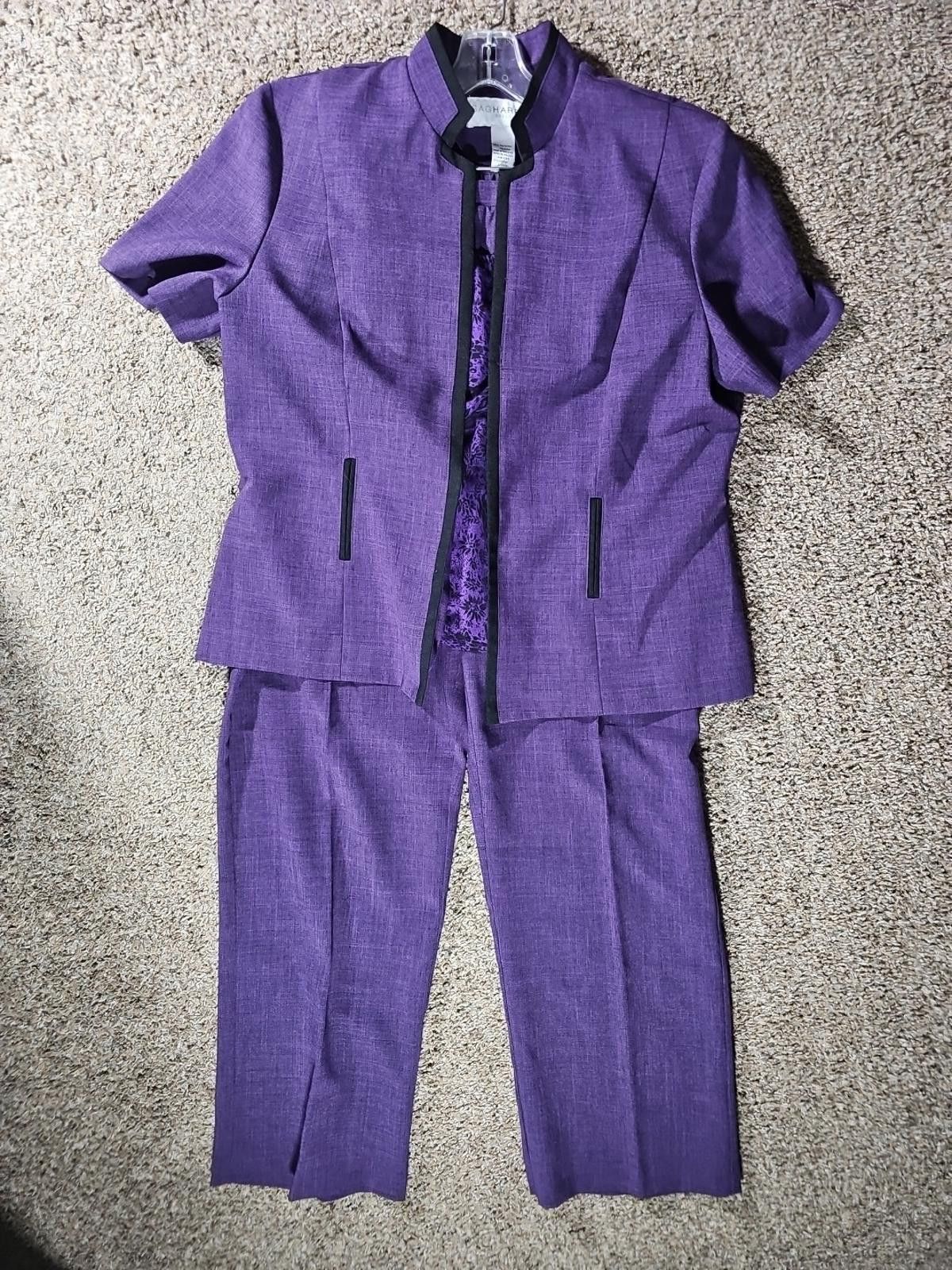 Other Sag Harbor Dress Purple Pant Suit 3 Piece Sz 16 Size XXL / US 16-18 / IT 52-54 - 1 Thumbnail