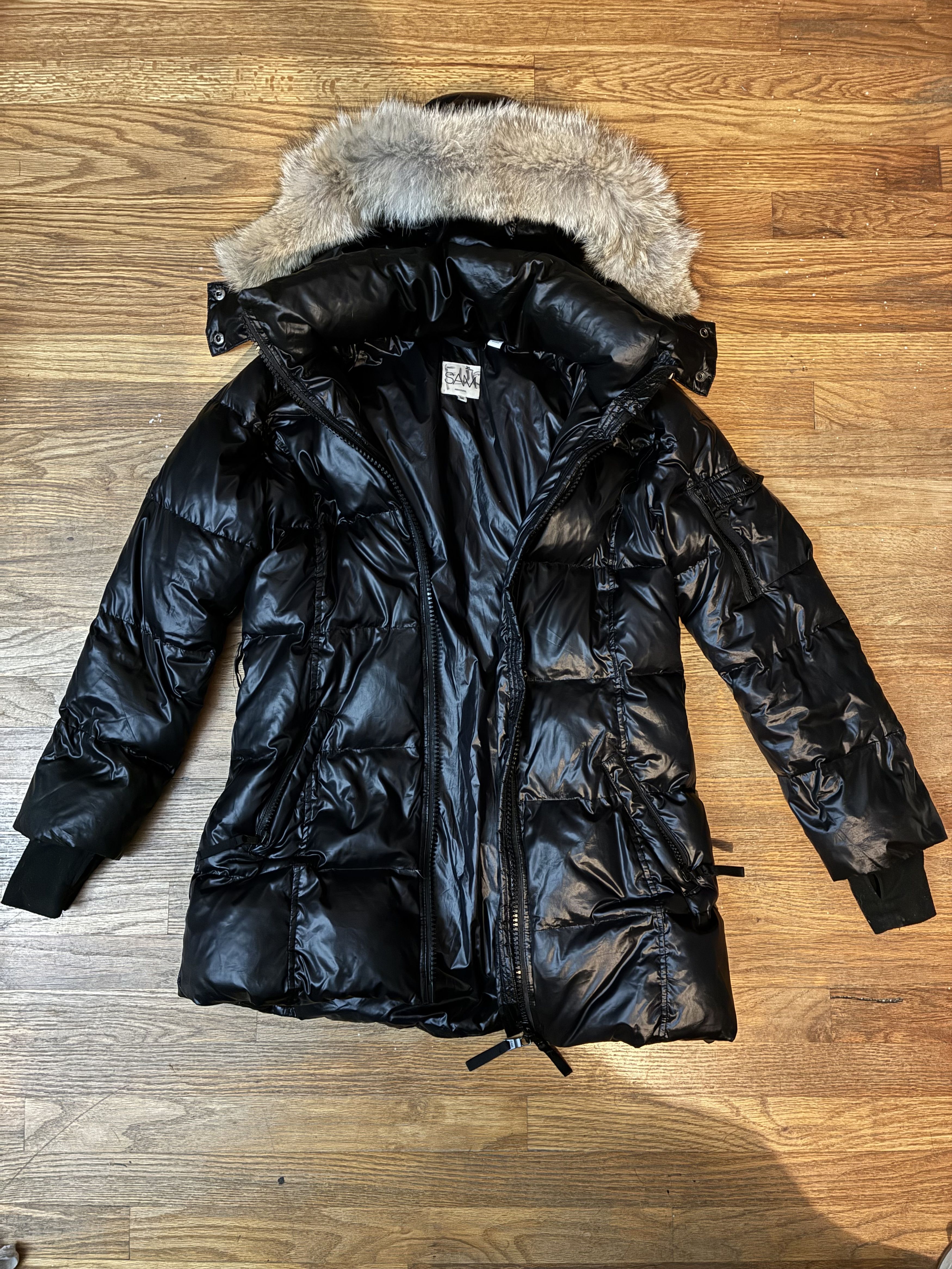 SAM. SAM. down puffer coyote fur detachable hood Size US M / EU 48-50 / 2 - 1 Thumbnail