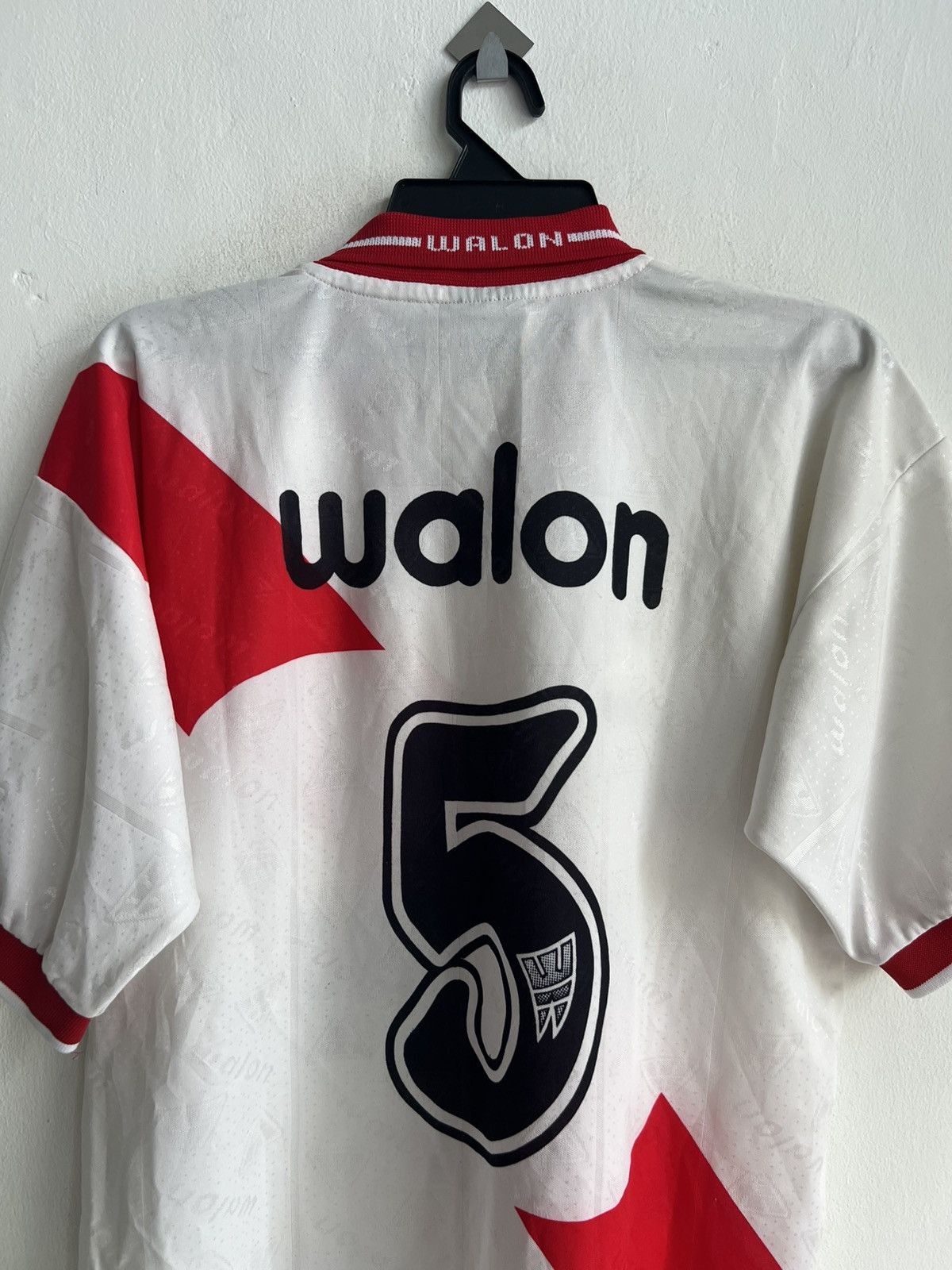 Vintage Original Vintage 01/02 Walon Peru Football Home Jersey Large Size US L / EU 52-54 / 3 - 5 Thumbnail