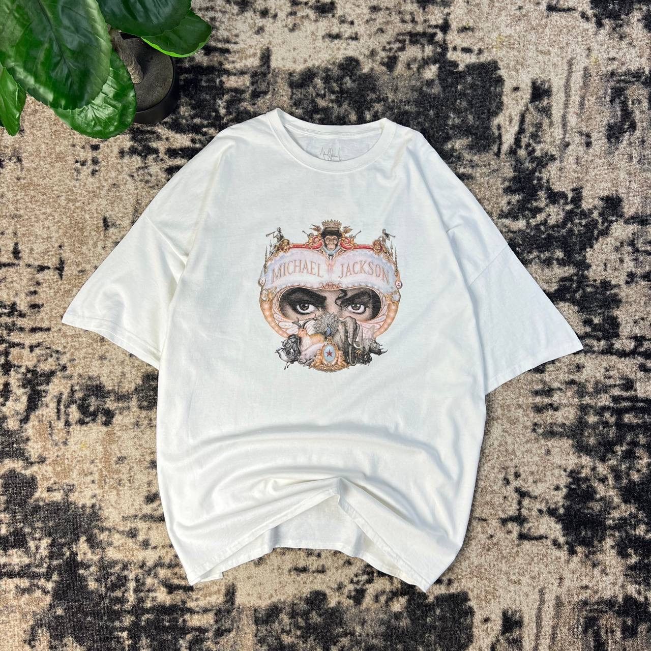 Band Tees Michael Jackson Vintage Big Logo Tunica T-Shirt Rare 2TS12 Size XL / US 12-14 / IT 48-50 - 1 Thumbnail
