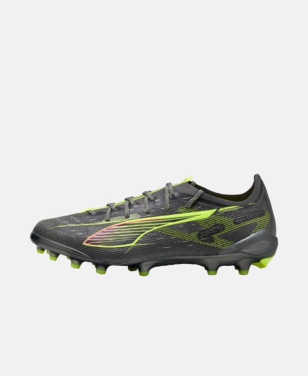 Puma ULTRA 5 ULTIMATE AG Football boots Size US 13 / EU 46 - 1 Thumbnail