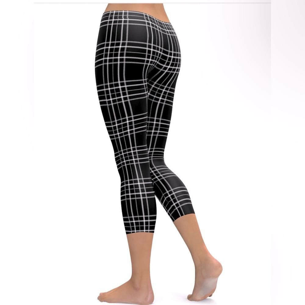 Designer Gearbunch Black & White Tartan Capris size XS Size 26" / US 2 / IT 38 - 3 Thumbnail