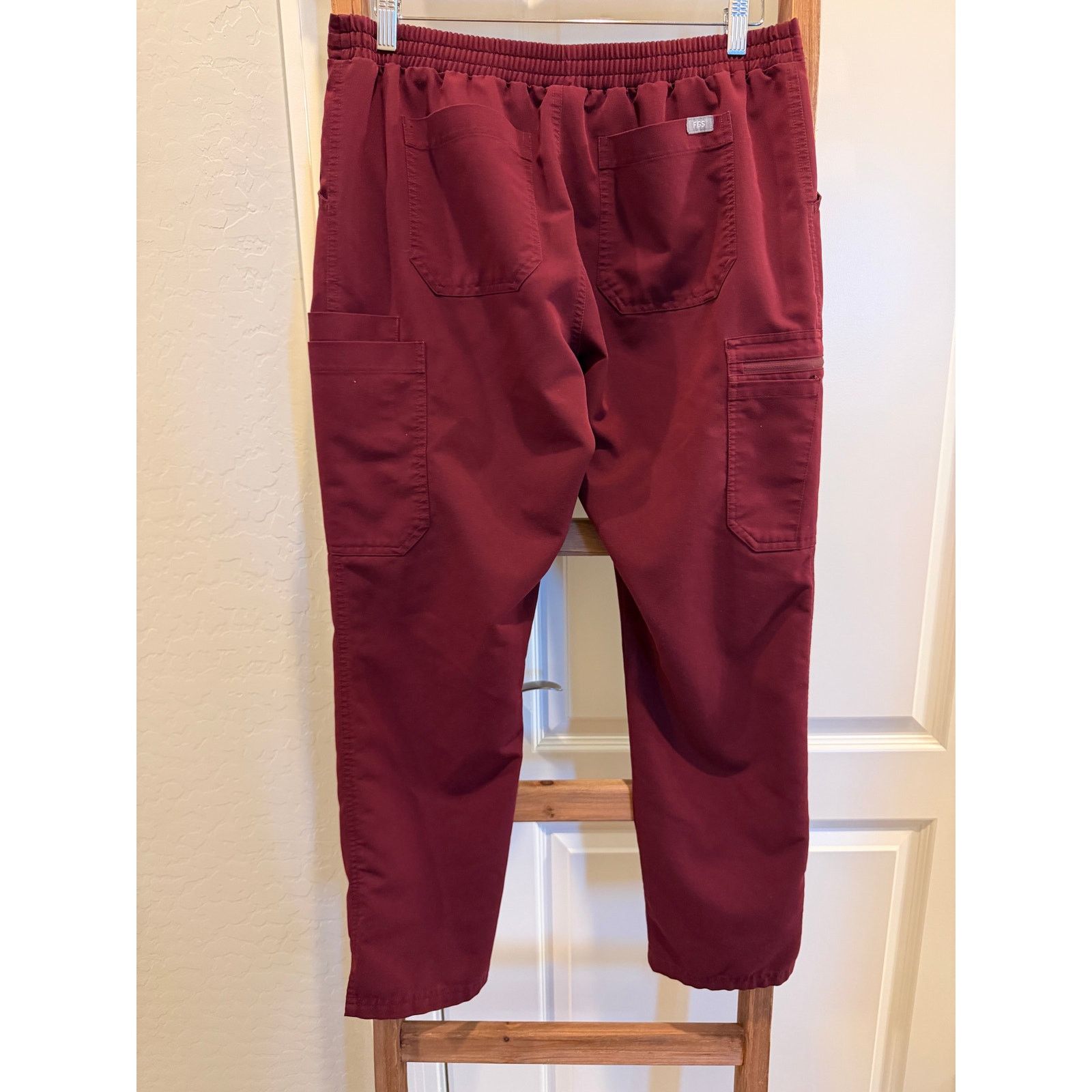 Unowned Womens Figs TW2000P Yola Skinny Scrub Pants Burgundy-Medium Size 30" / US 8 / IT 44 - 5 Thumbnail