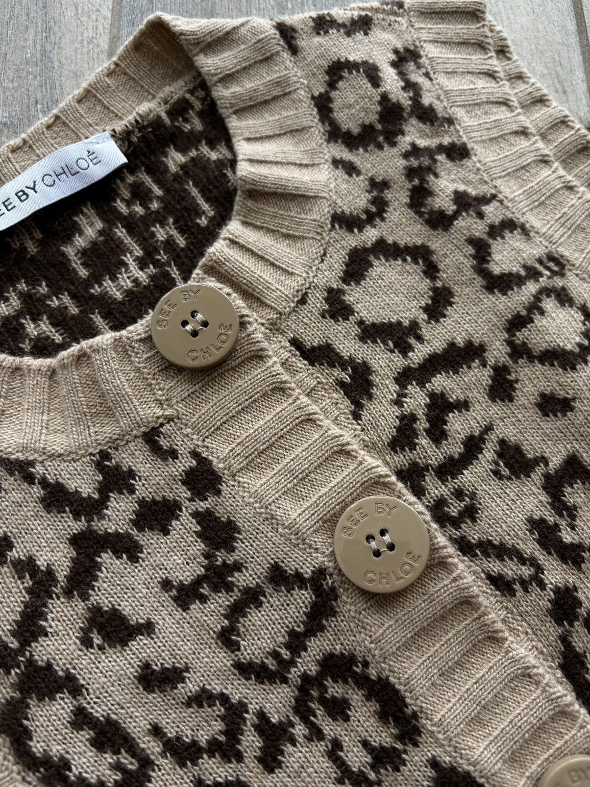 See by Chloe See by Chloé Leopard Knit Vest Top Size US 4 IT 40 Size XS / US 0-2 / IT 36-38 - 5 Thumbnail