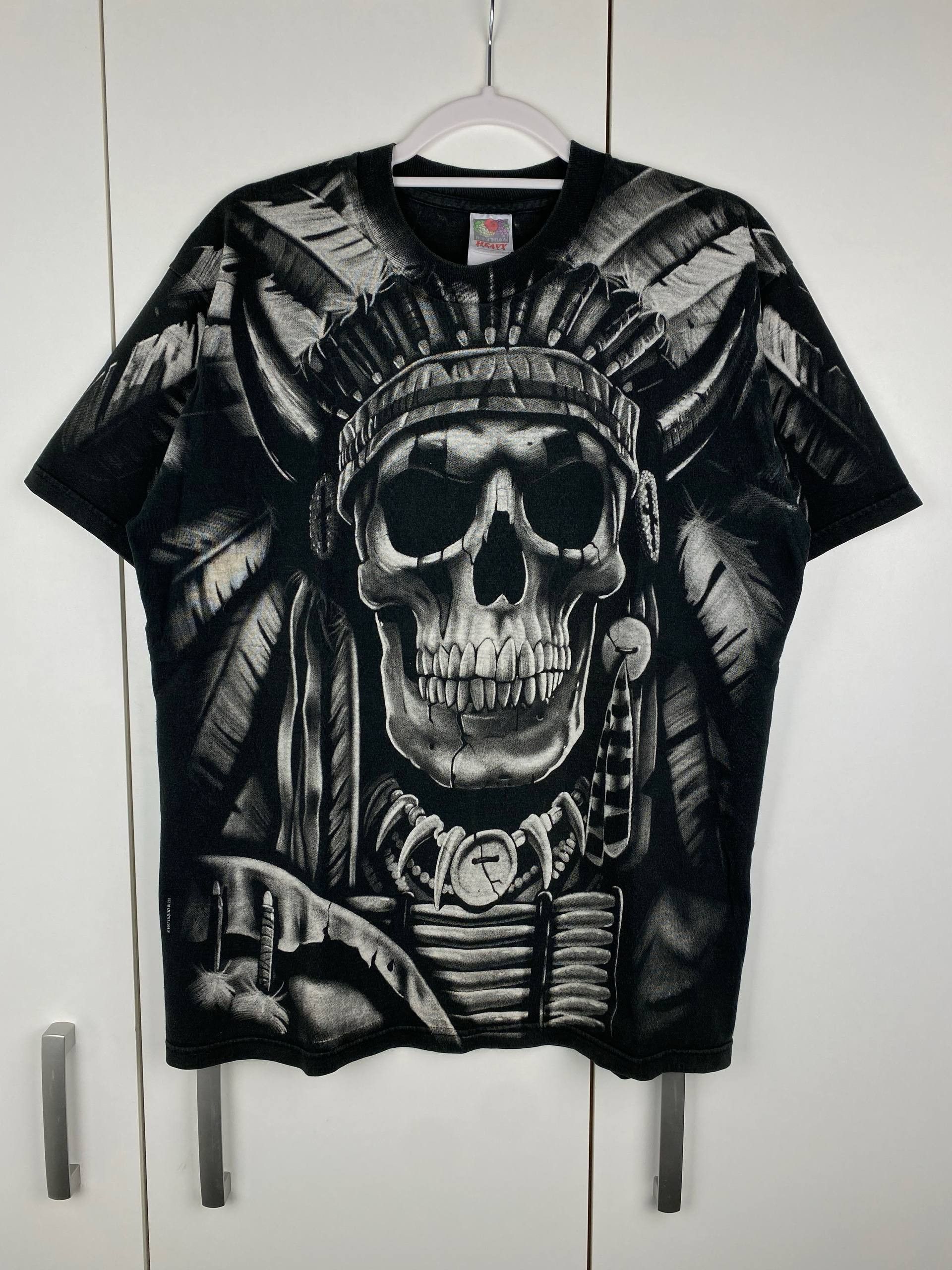 Liquid Blue Vintage Liquid Blue Native American 90s Graphic Tee Size US L / EU 52-54 / 3 - 1 Thumbnail