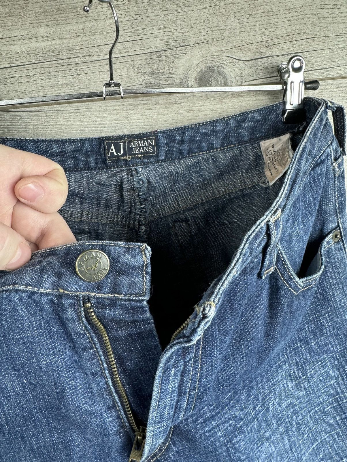 Armani × Vintage Vintage Armani Jeans On A Wide Leg size 29 Size US 29 - 15 Thumbnail
