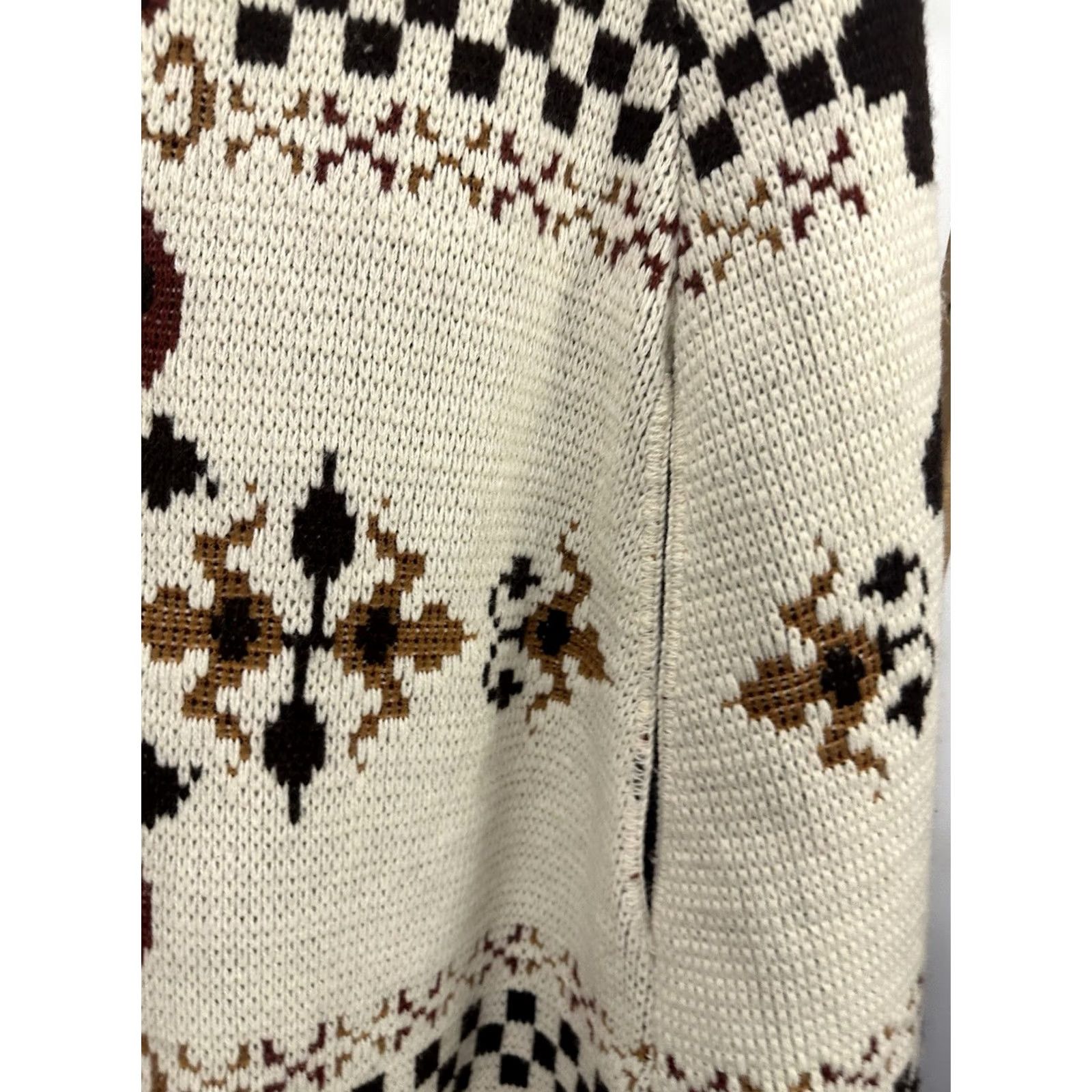 Vintage VTG 70s Sturbridge Cape Sweater Women's Knit Cloak Hearts Boho S-M Shirt Womens Sweater Beige 70s Cape Boho Sturbridge Hearts Vintage S-M Size M / US 6-8 / IT 42-44 - 6 Thumbnail
