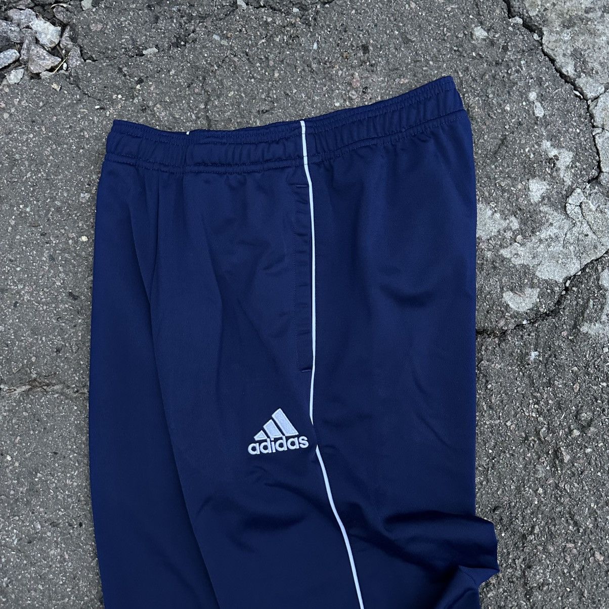 Adidas Vintage Adidas Joggers Sport-wear Y2K 00s USA Size XS Size US 28 / EU 44 - 8 Thumbnail
