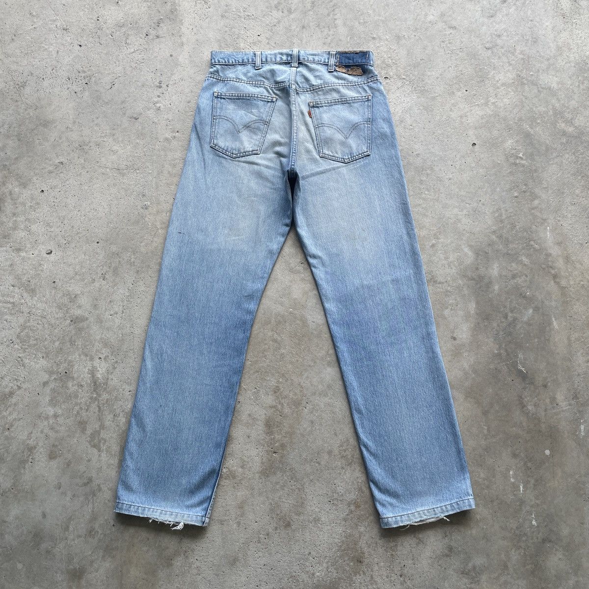 Levi's Vintage Clothing Vintage Levi’s Distressed Faded Jeans Orange Tag Pants Denim Size US 32 / EU 48 - 13 Thumbnail