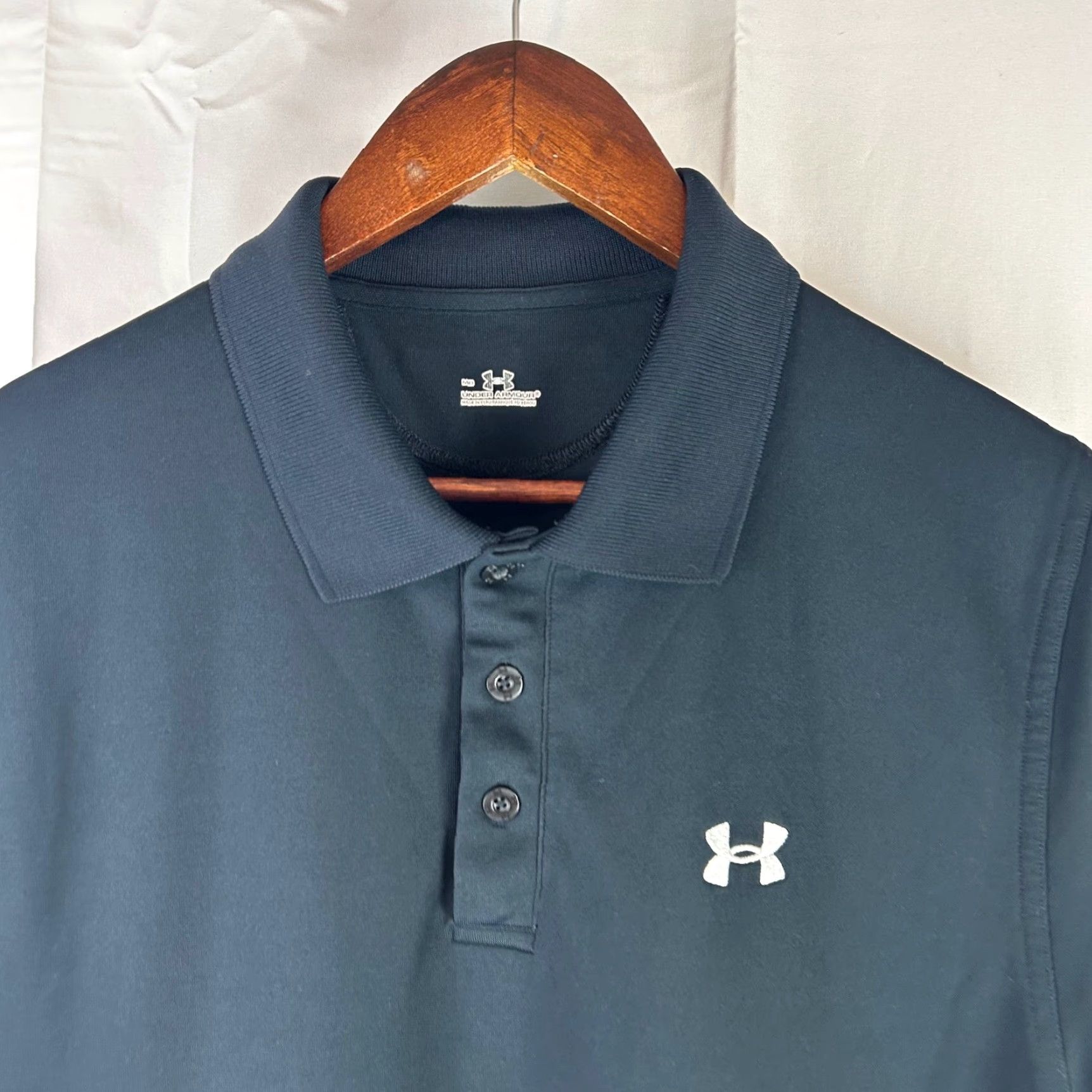 Under Armour Under Armour Polo Shirt Mens MD Black Short Sleeve Athletic Fit Size US M / EU 48-50 / 2 - 2 Thumbnail