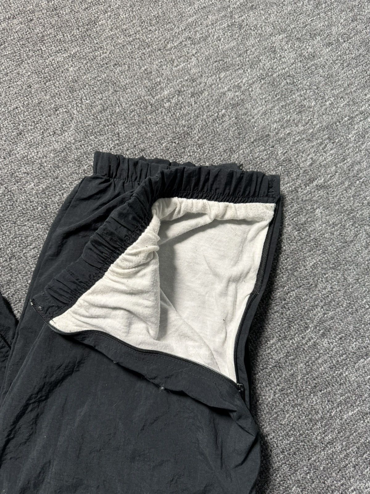 Nike Vintage Nike Challenge Court Nylon Track Pants Black Size XL Size US 38 / EU 54 - 7 Thumbnail