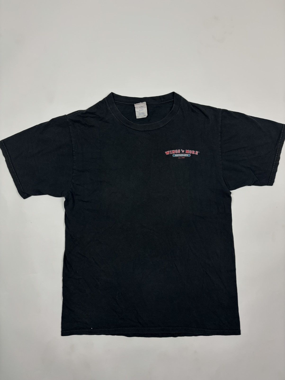 Vintage Vintage 2000s Wings ‘N More Restaurant Tee – Black – Size S Size US S / EU 44-46 / 1 - 2 Thumbnail