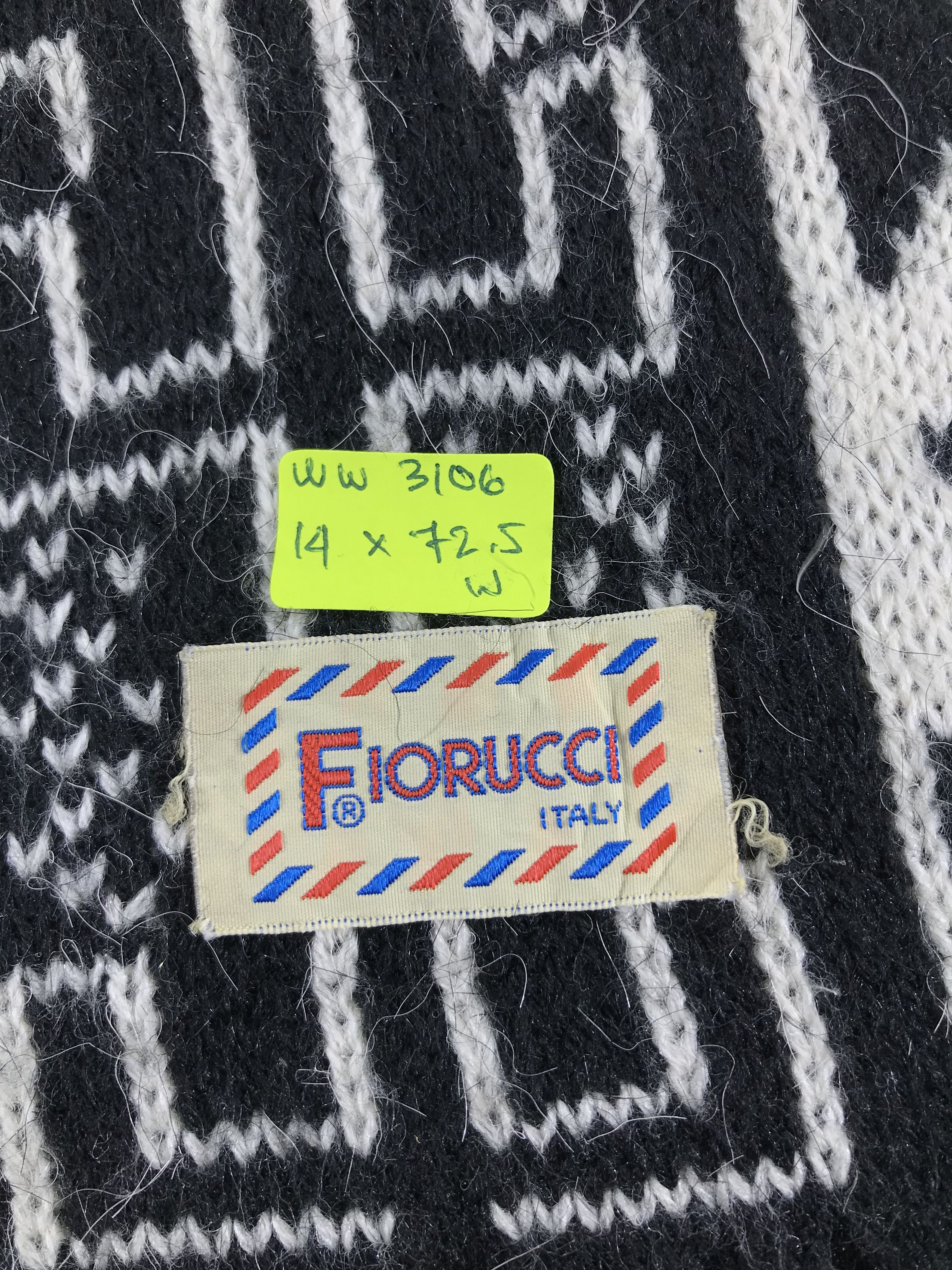 Fiorucci Fiorucci Scarf / Muffler / Neckwear - WW3106 Size ONE SIZE - 4 Thumbnail