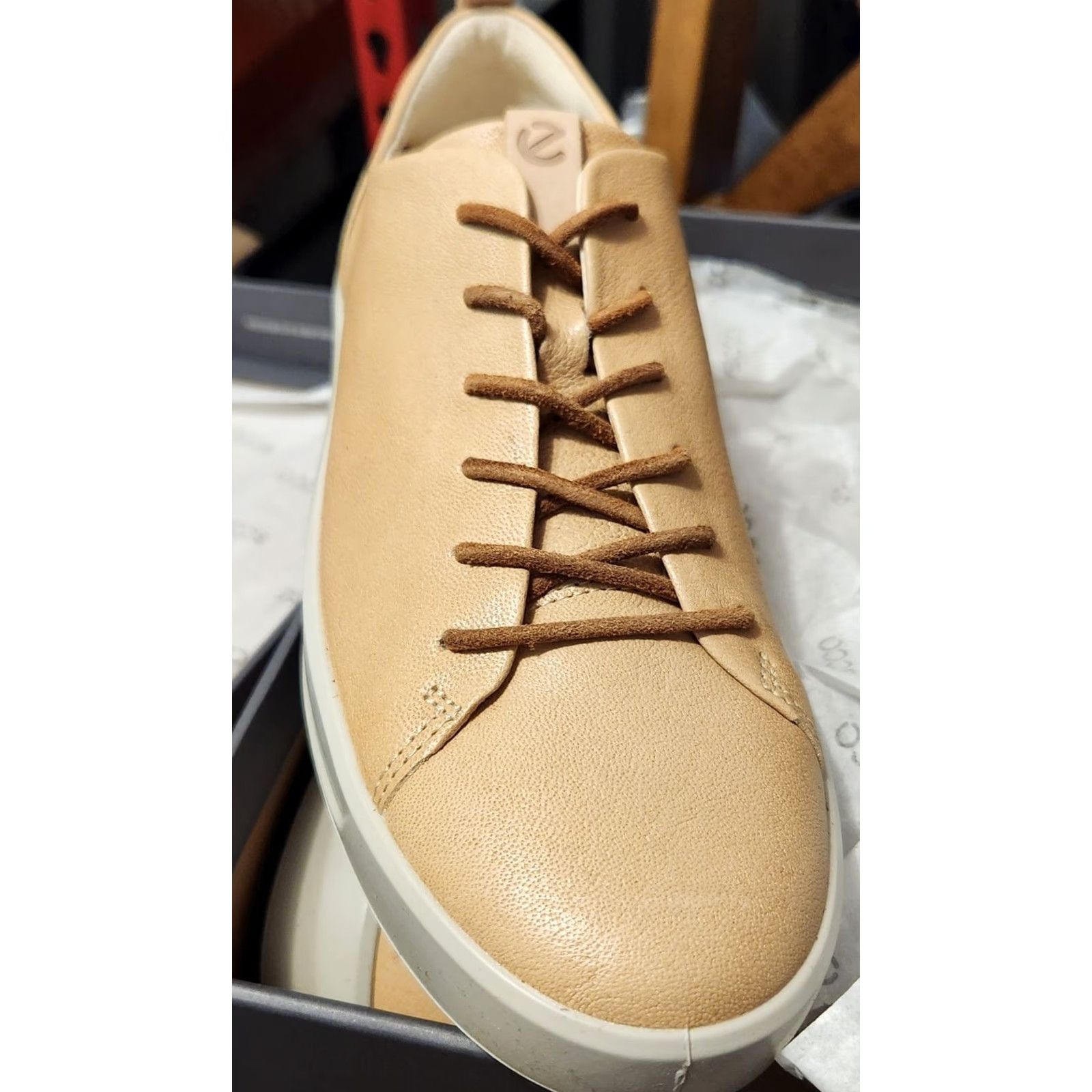 Ecco Ecco Women's Soft 8 Leather Tie Sneaker Size 8 Powder Tan New Size US 8 / IT 38 - 2 Thumbnail