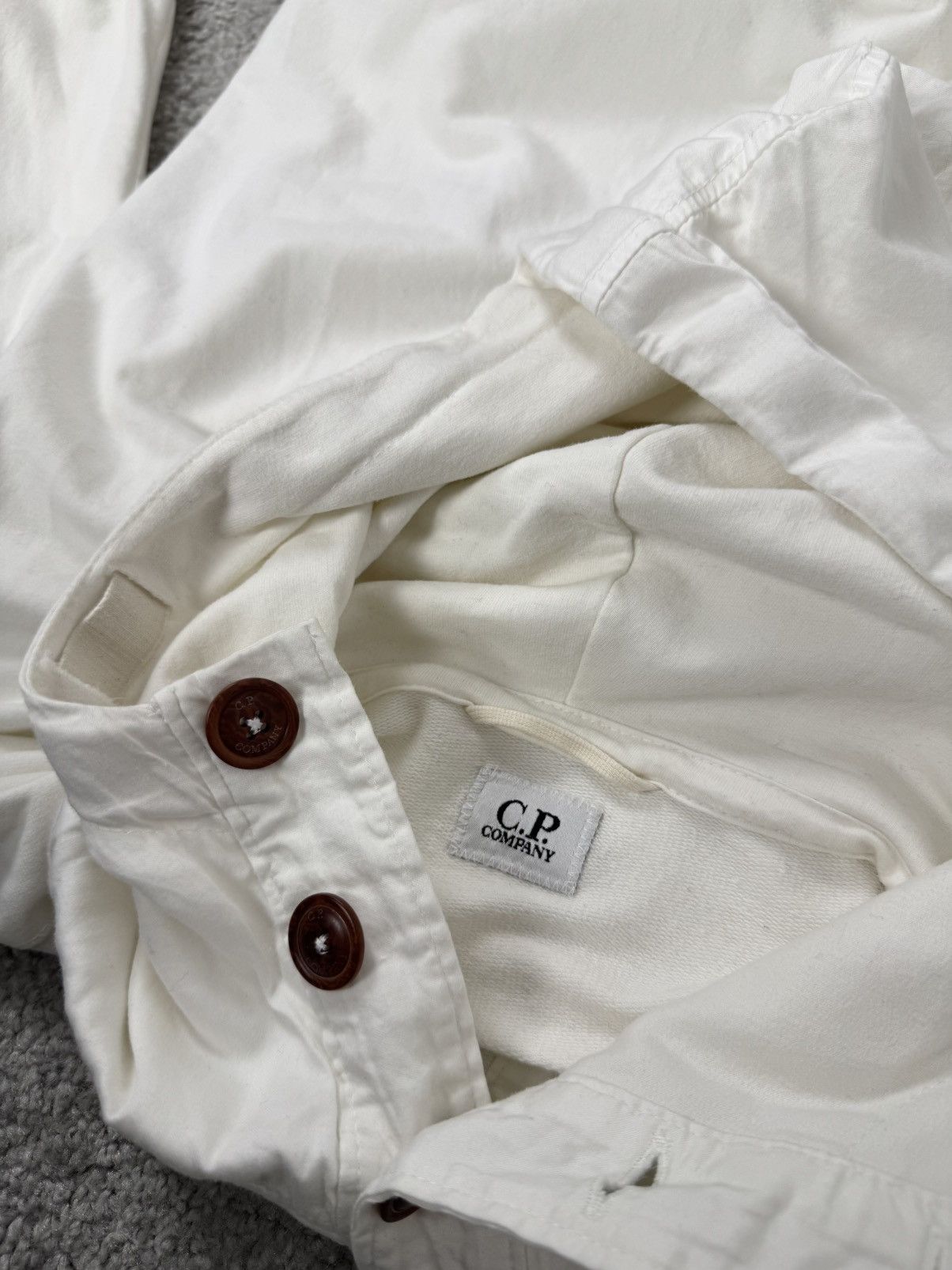 C.P. Company C.P. Company Men`s White Two Pocket Smock Hoodie Size L Size US L / EU 52-54 / 3 - 11 Thumbnail
