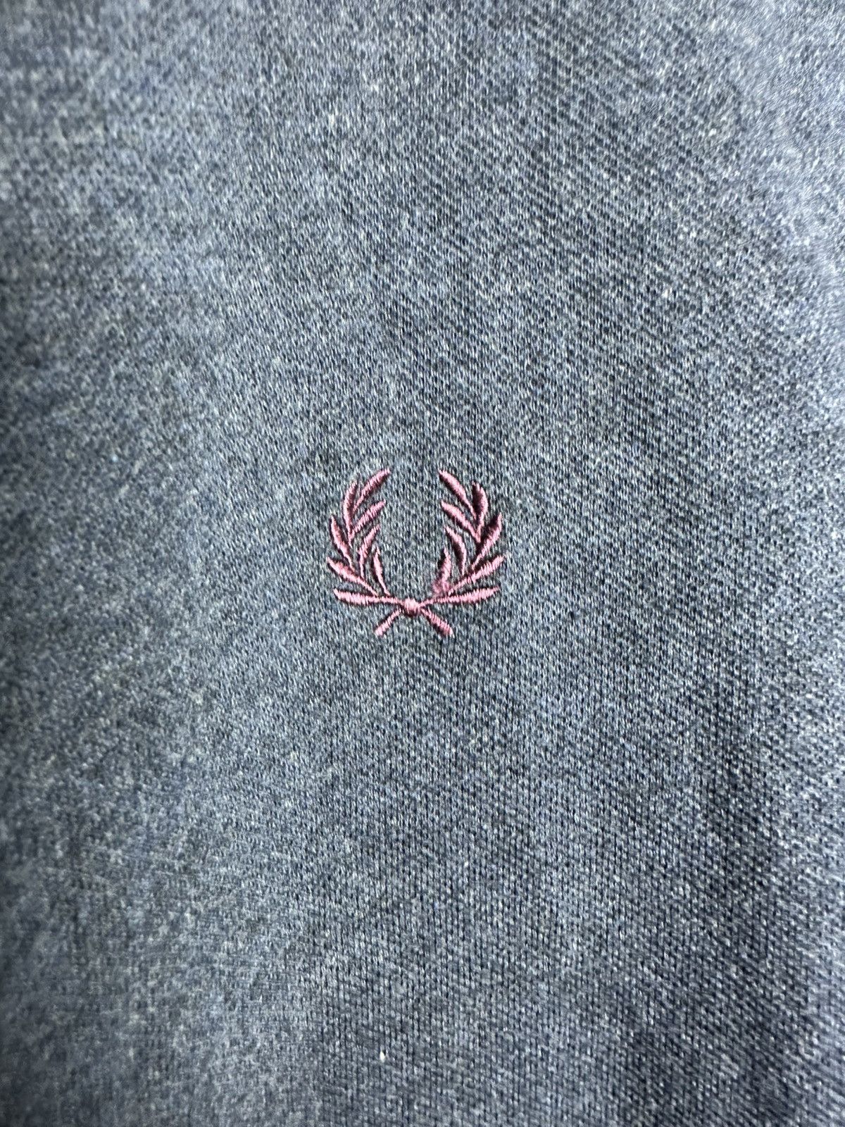 Fred Perry Fred Perry Classic Polo Shirt Size L Short Sleeve Logo Size US L / EU 52-54 / 3 - 3 Thumbnail