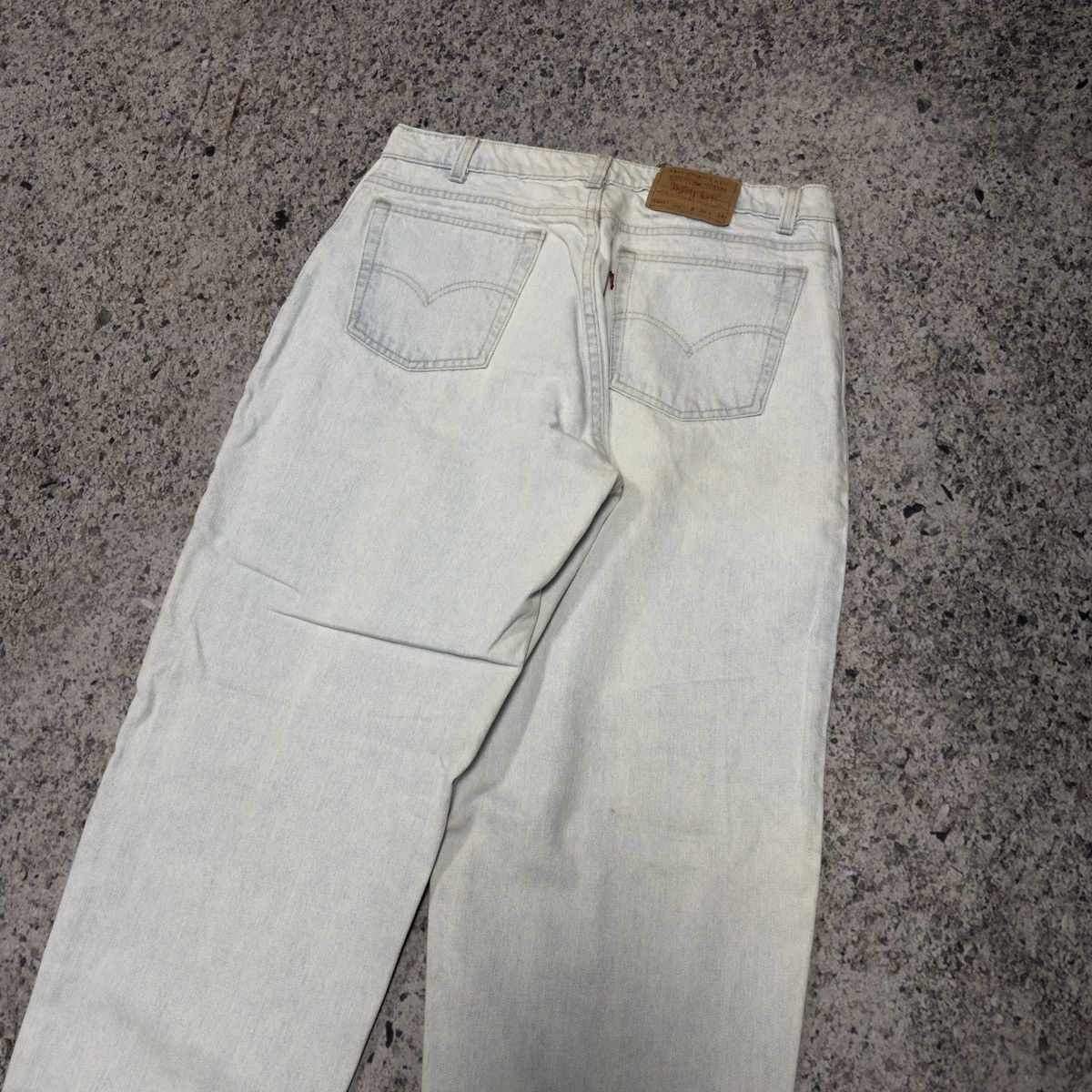 Levi's 90s Levi’s 560 Light Wash Denim Jeans ERD Grunge Chrome Size US 35 - 11 Thumbnail