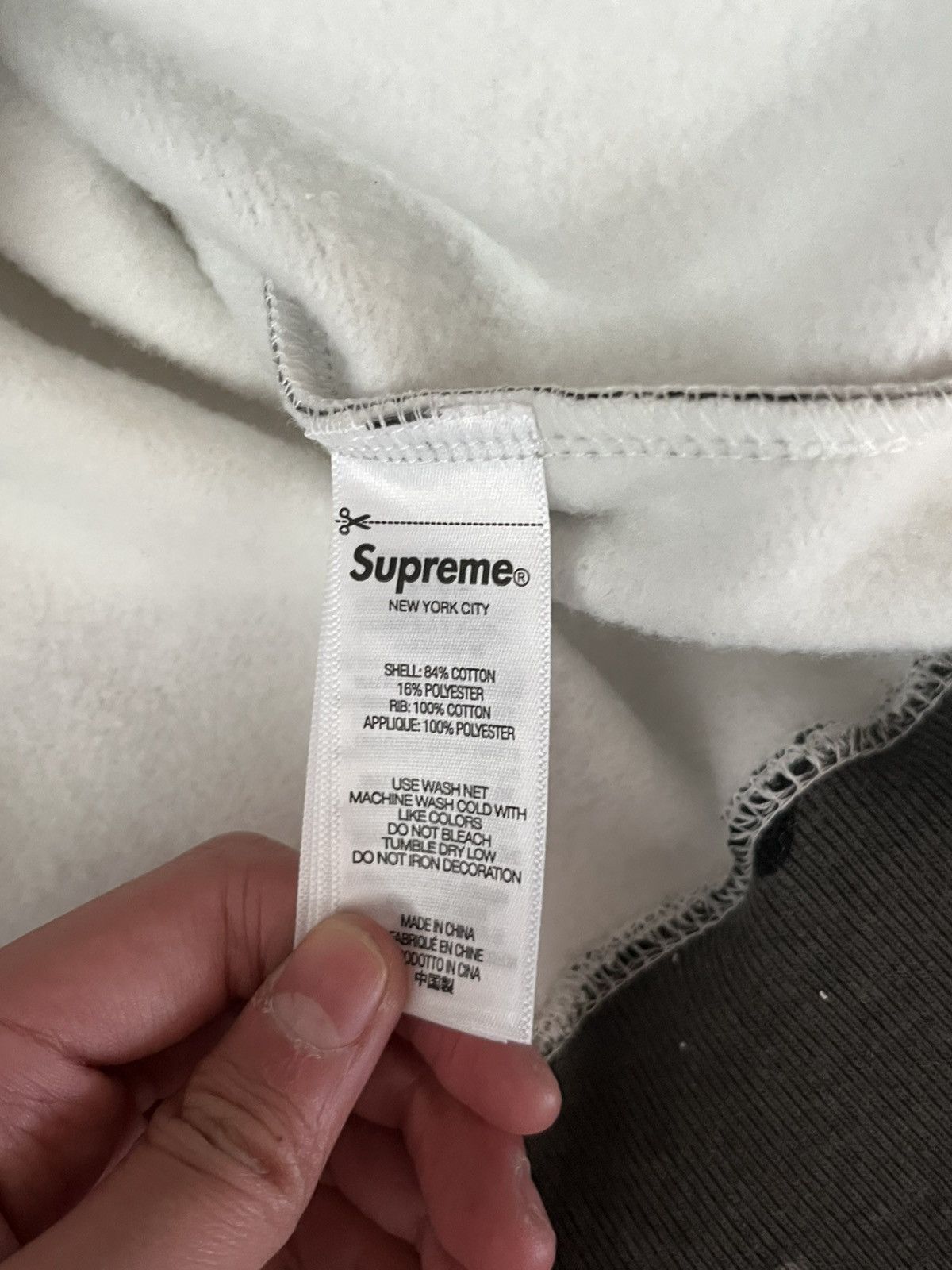 Supreme SS26 Supreme Snow Camo Applique Hoodie Size US S / EU 44-46 / 1 - 5 Thumbnail