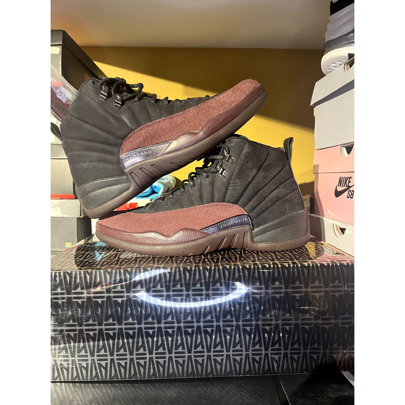 A Ma Maniere Air Jordan 12 A Ma Ma Maniere DV6989 001 | 11.5 Mens 13W Size US 11.5 / EU 44-45 - 1 Thumbnail