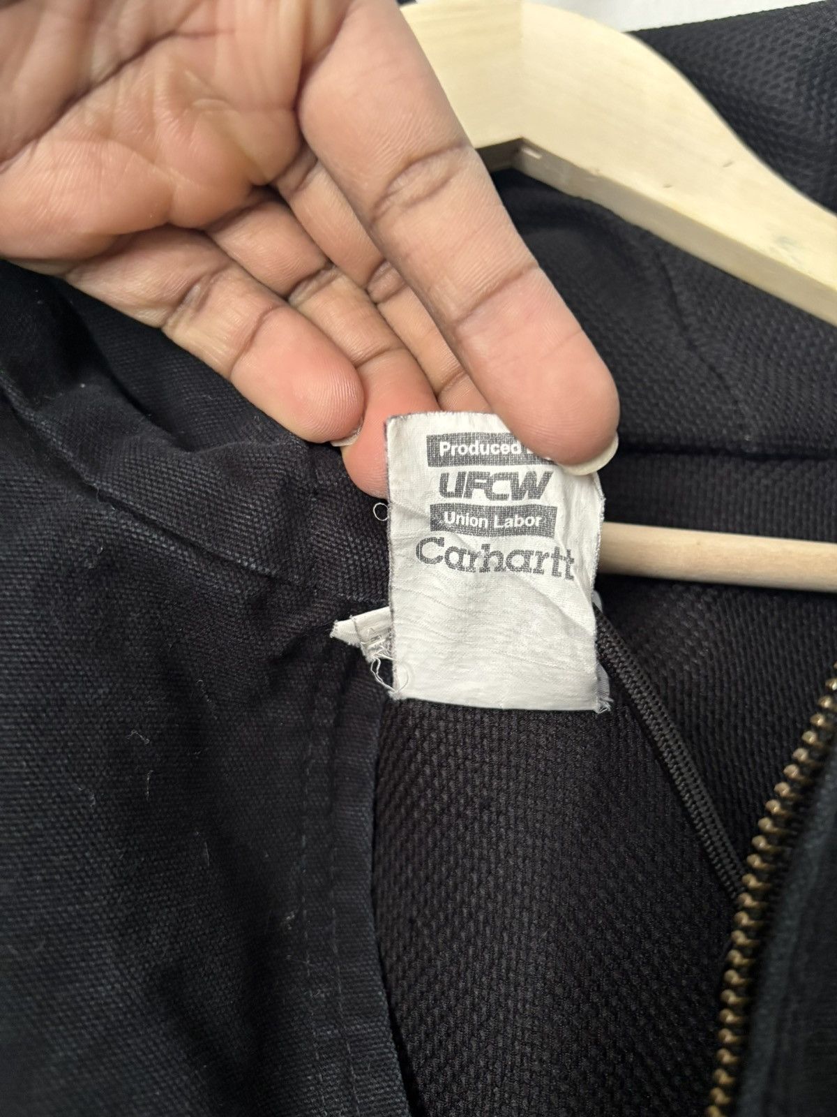 Vintage Vintage Carhartt Black Hooded Jacket Size US XXL / EU 58 / 5 - 6 Thumbnail