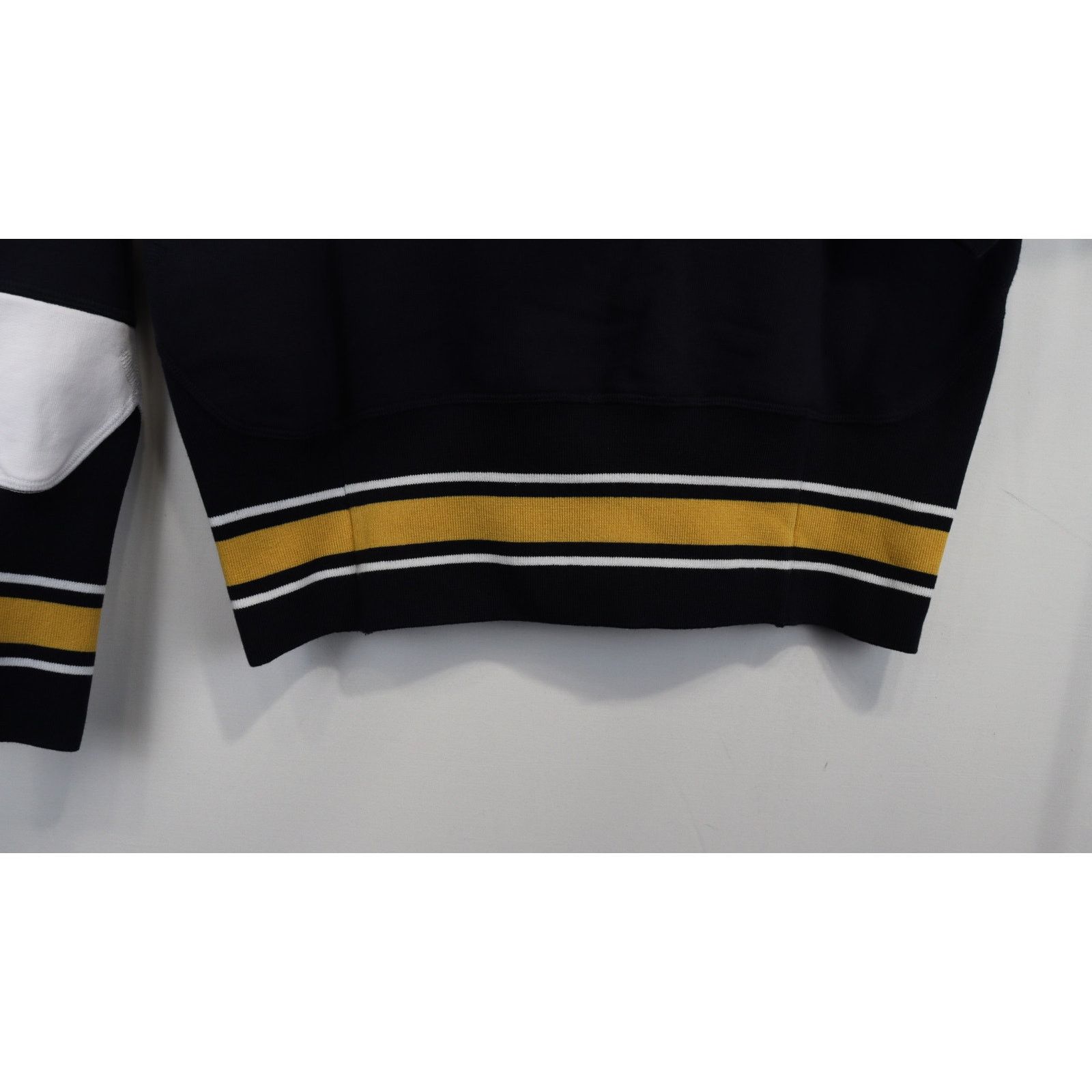 Alexander McQueen o1rshd1 ***Defective / Sweatshirt in White/Black Size US M / EU 48-50 / 2 - 13 Thumbnail