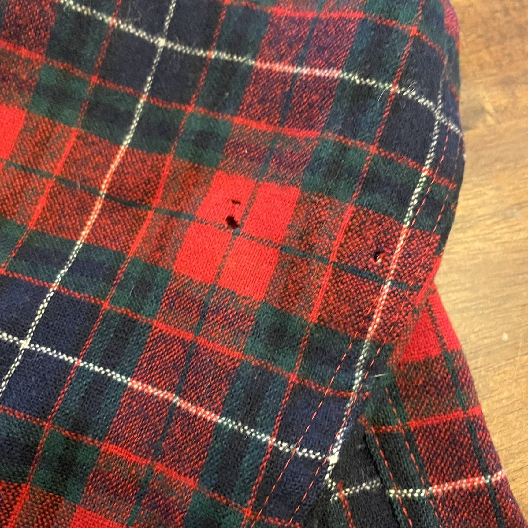 Pendleton VINTAGE Pendleton Board Shirt Flannel Virgin Wool Manson Plaid Mens Red Tartan Shirt Size US M / EU 48-50 / 2 - 6 Thumbnail