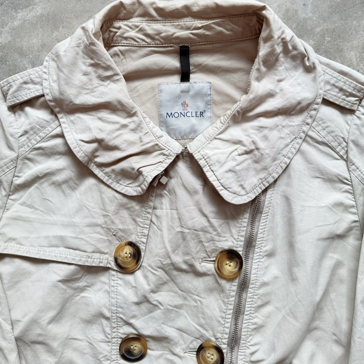 Moncler Moncler 2000s Double-Breasted Belted Coat Size M / US 6-8 / IT 42-44 - 4 Thumbnail