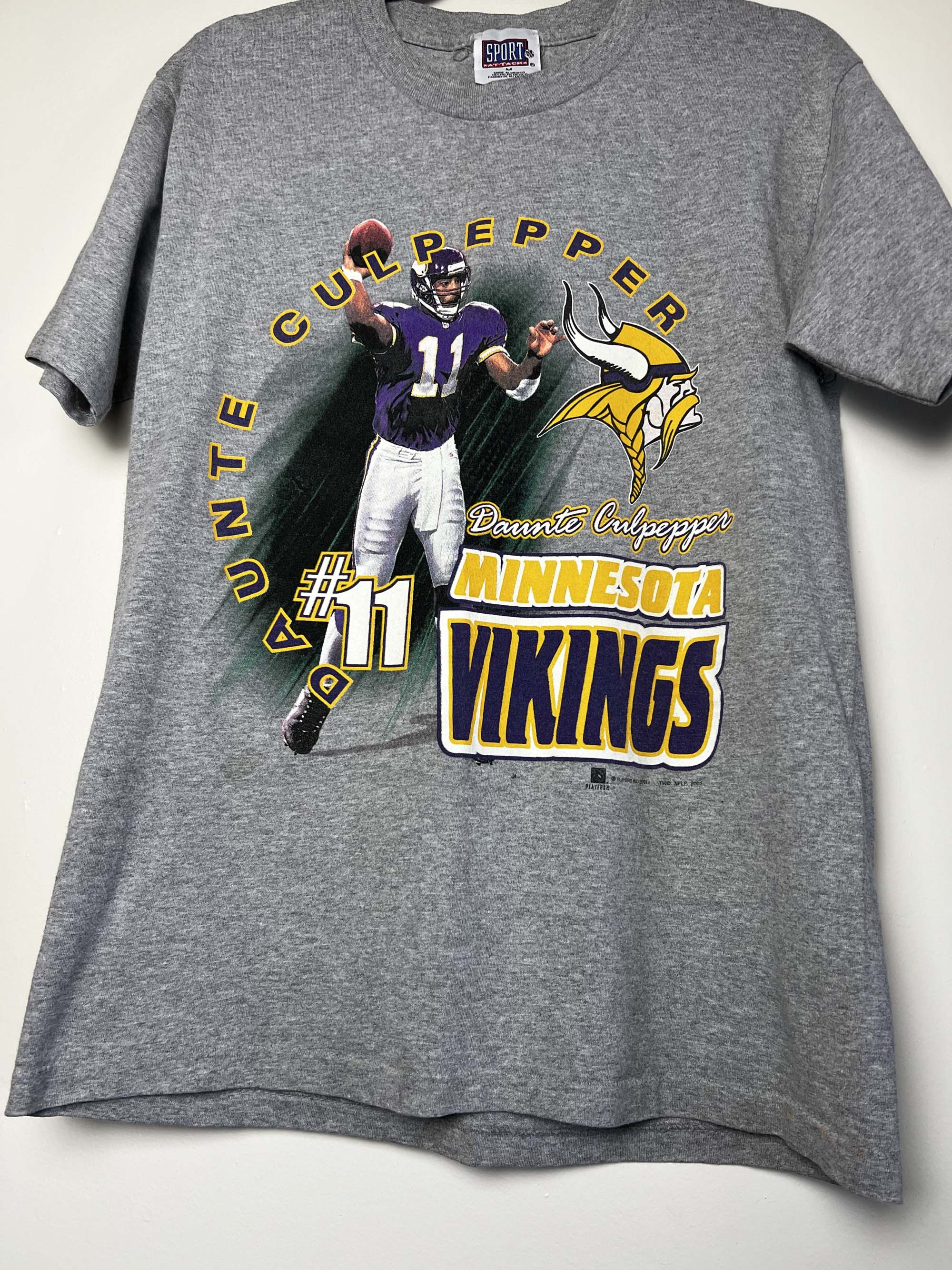 Vintage Vintage 2001 Daunte Culpepper #11 Minnesota Vikings T-Shirt Size US M / EU 48-50 / 2 - 8 Thumbnail