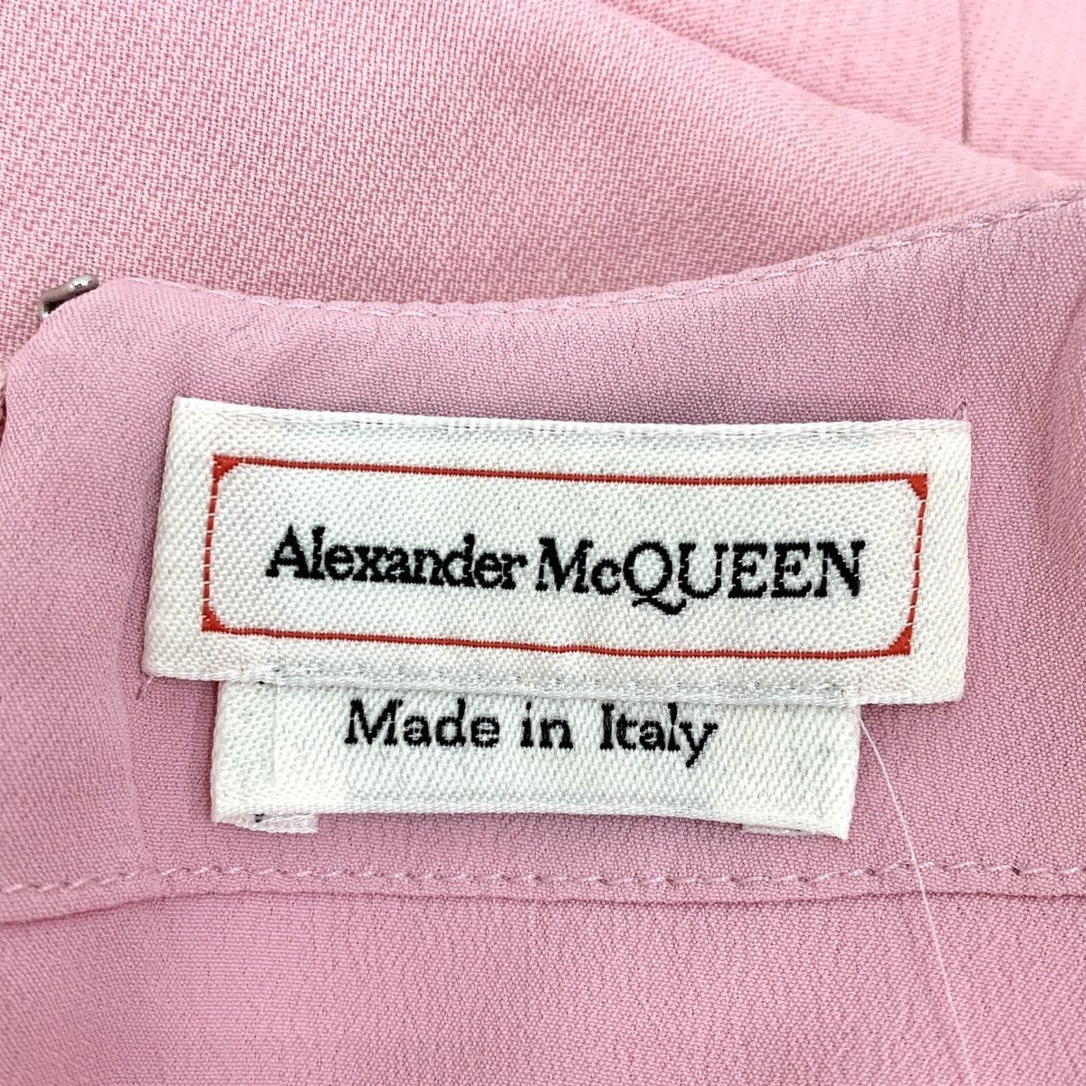Alexander McQueen Alexander McQueen Pink Puff Sleeve Crew Neck Dress K26WX Size M / US 6-8 / IT 42-44 - 5 Thumbnail