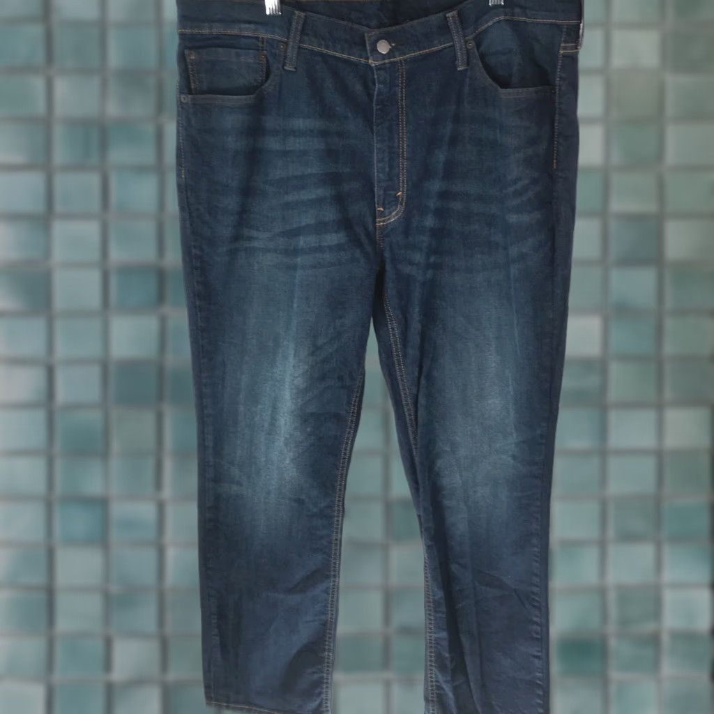 Levi's VINTAGE Levi's 541 Mens Straight Jeans Size 40 Waist Blue Denim Regular Fit 31In Short Size US 40 / EU 56 - 1 Thumbnail
