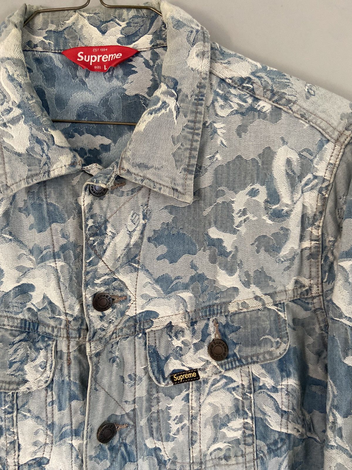 Supreme Supreme Cherub Denim Trucker Jacket FW16 Angels Size US L / EU 52-54 / 3 - 2 Thumbnail