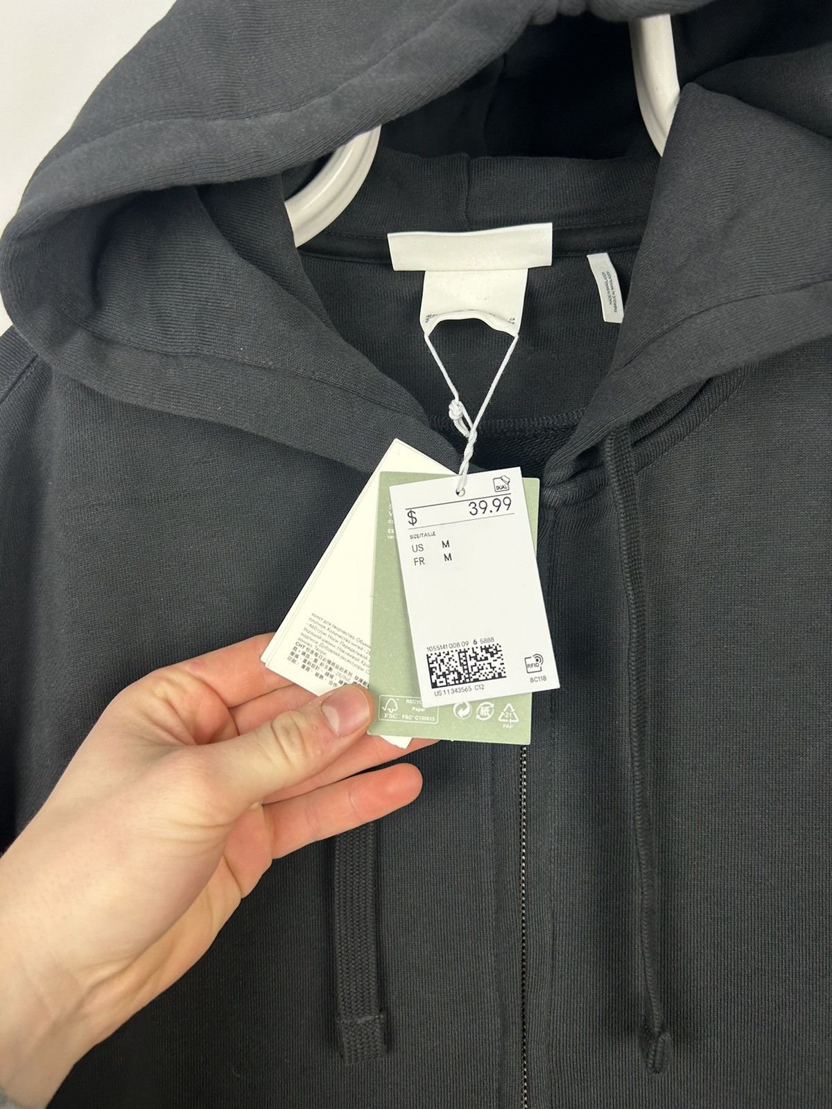 H&M H&M Baggy Hoodie New - Size M Size US M / EU 48-50 / 2 - 4 Thumbnail