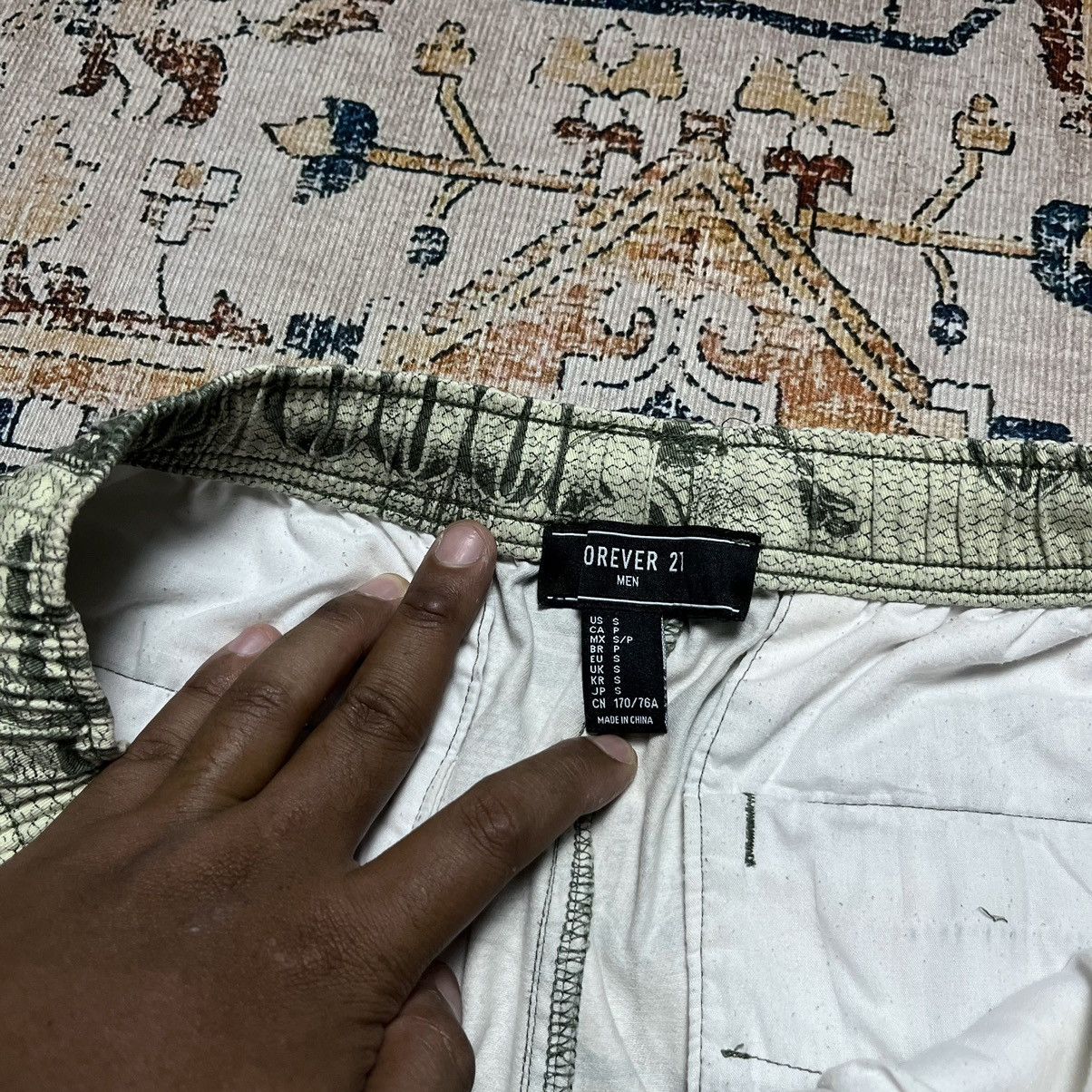 Forever 21 Forever 21 men 1000 Dollar US Printed Size US 30 / EU 46 - 4 Thumbnail