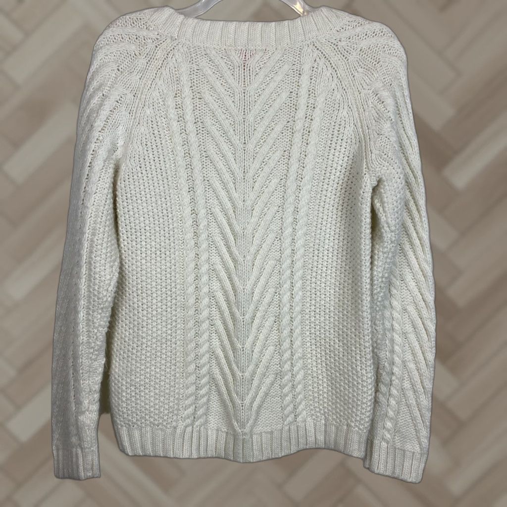 Joe Fresh Sweater Women M Ivory Cable Knit Crew Neck Pullover Classic Knit Crew Neck Pullover Women Men?
