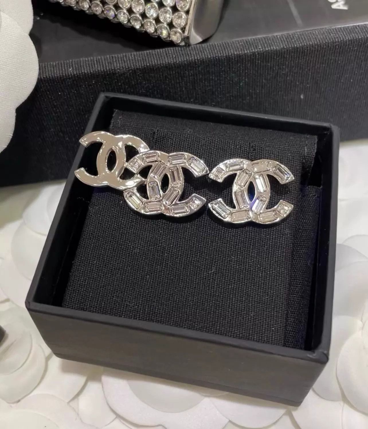 Chanel Chanel 22P Silver Asym Earrings New Box AH212 Size ONE SIZE - 1 Thumbnail