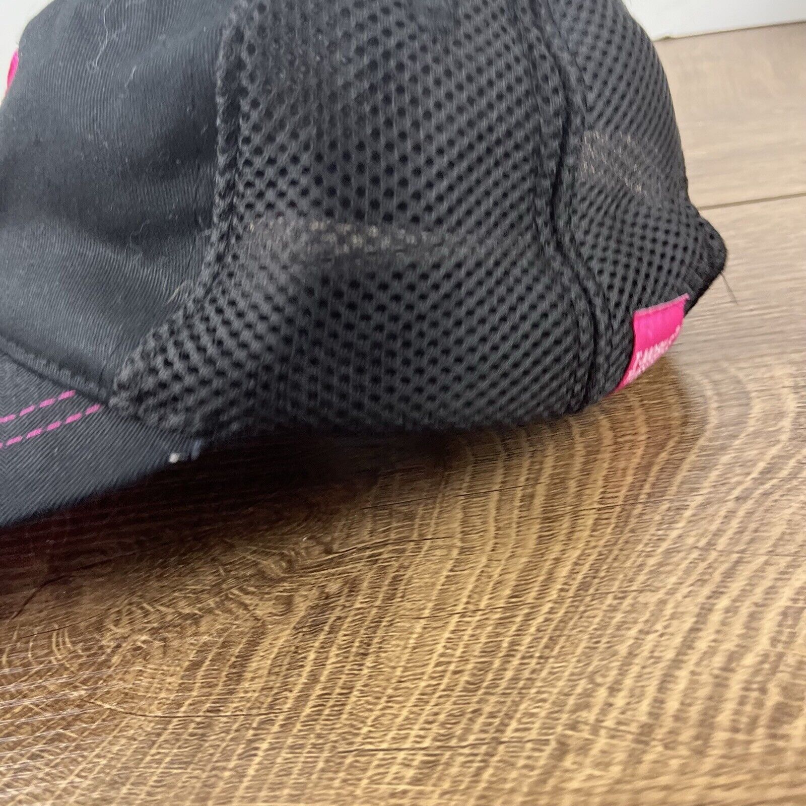 Other T Mobile Black Hat T Mobile Baseball Adjustable Hat Black Ha Size ONE SIZE - 7 Thumbnail