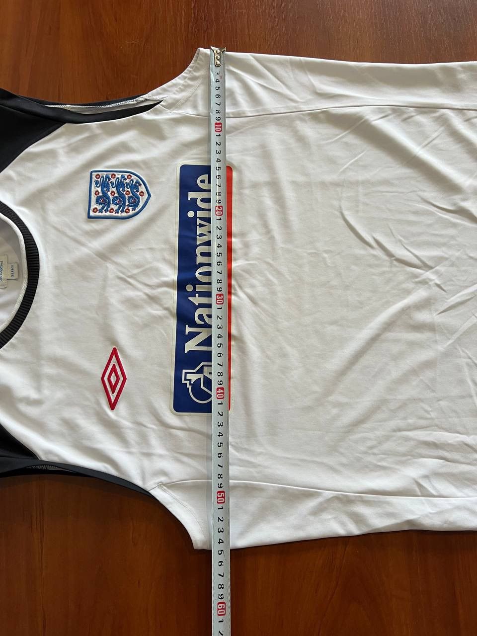 Umbro 2009/10 ENGLAND TEAM TRAINING SOCCER FOOTBALL JERSEY VEST XL Size US XL / EU 56 / 4 - 15 Thumbnail