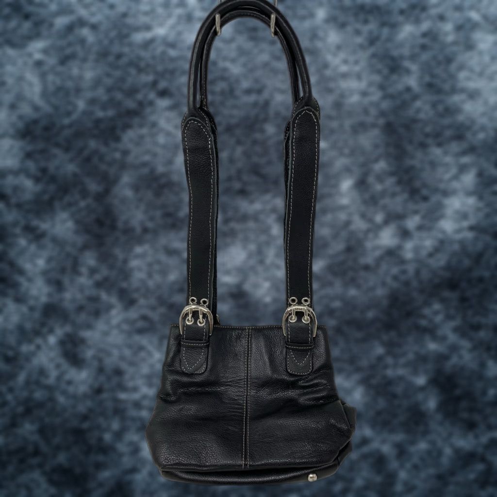 Vintage Tignanello Leather Shoulder Bag Satchel Purse Buckle Strap Black Bucket Style Medium Women Shoulder Bag Vintage No Size ONE SIZE - 1 Thumbnail