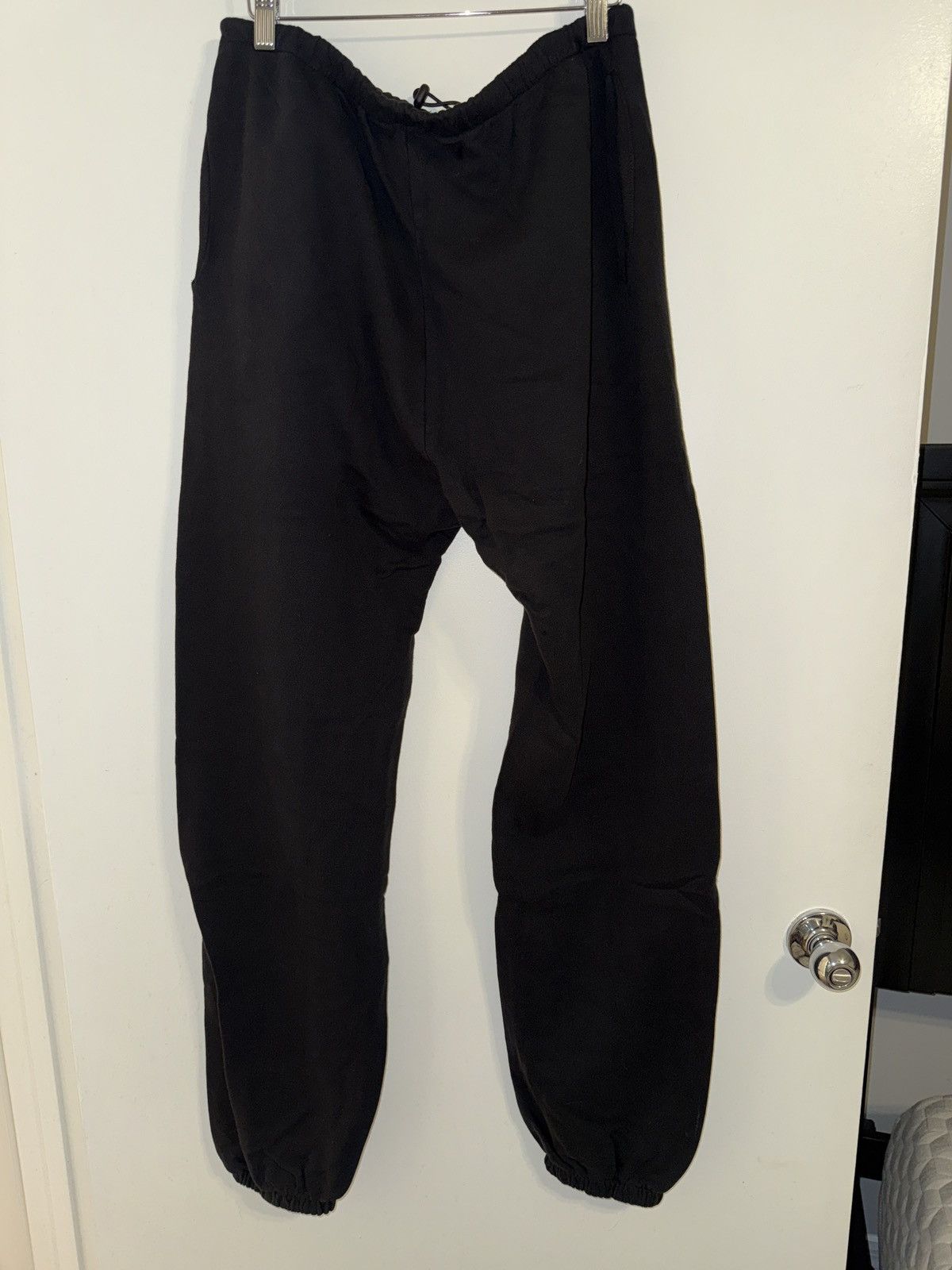 Yeezy Yeezy YZY Bully Sweatpants Black Joggers Size 2 Size US 34 / EU 50 - 2 Thumbnail